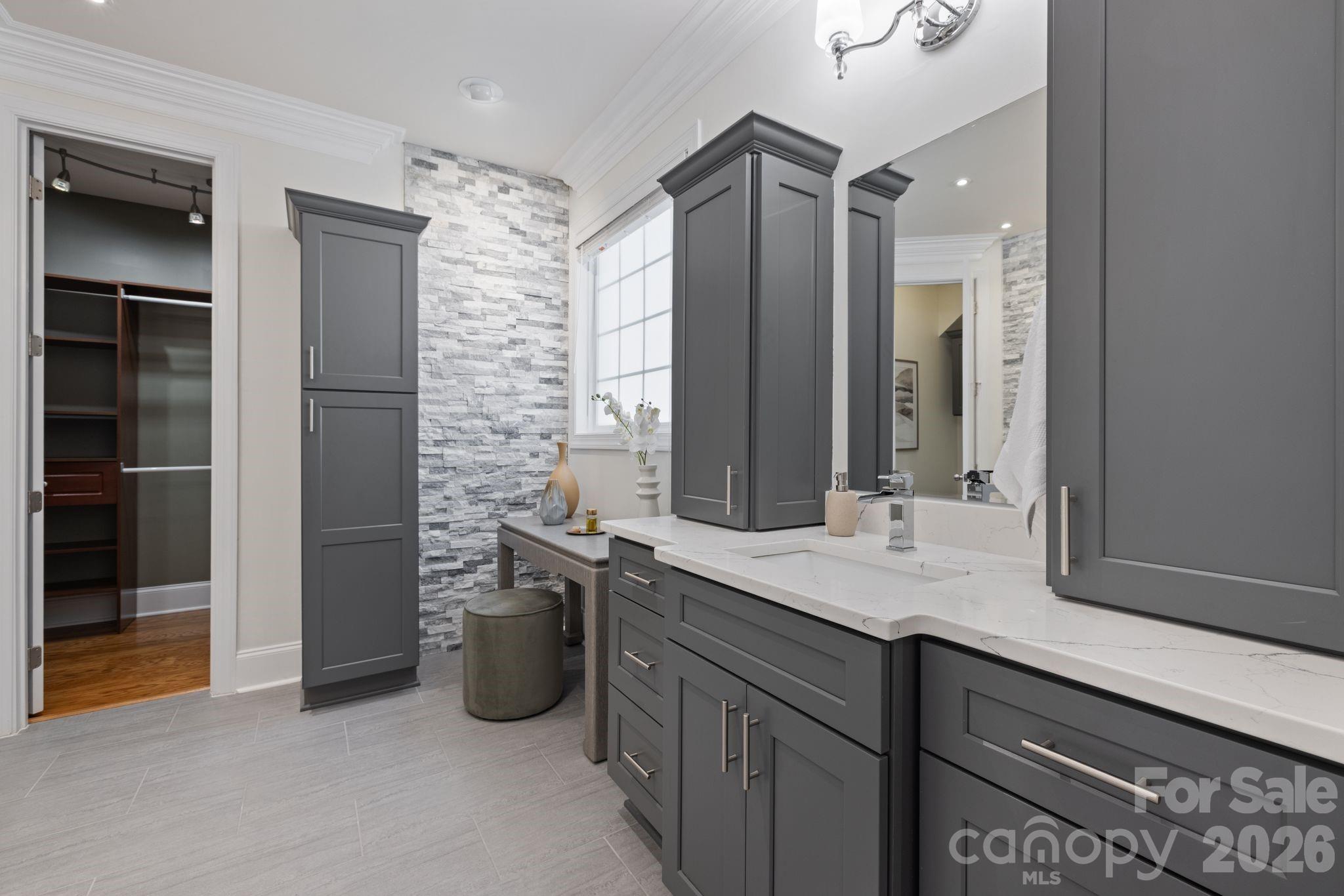11729 Avaly Lane — Charlotte