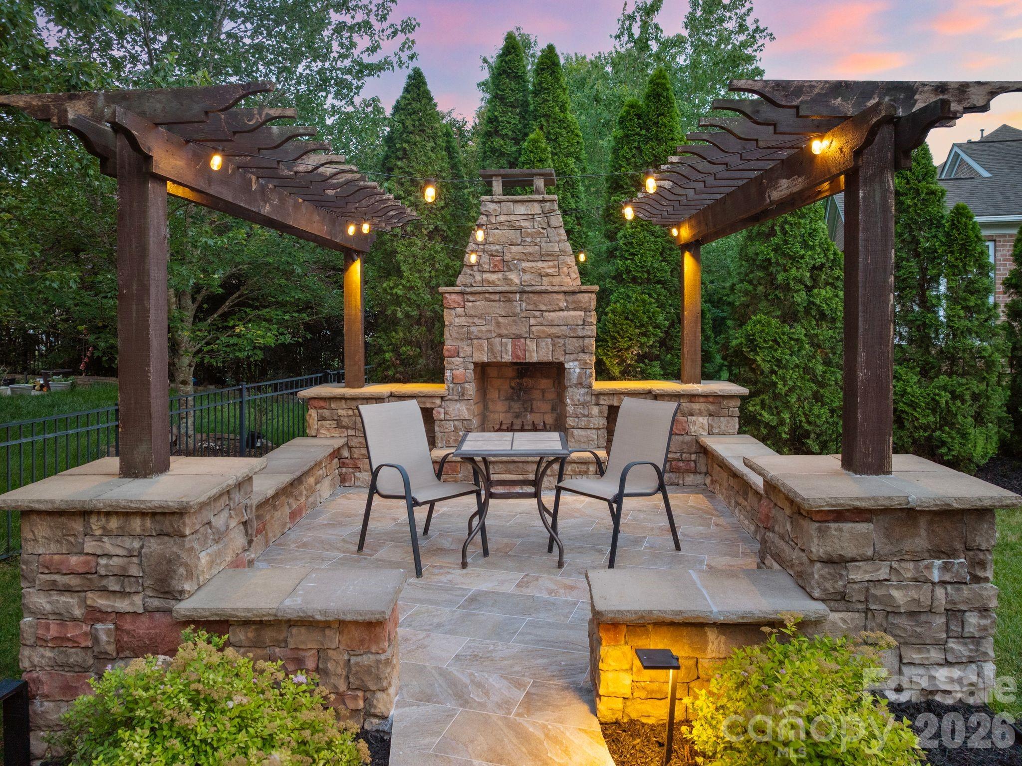 11729 Avaly Lane — Charlotte