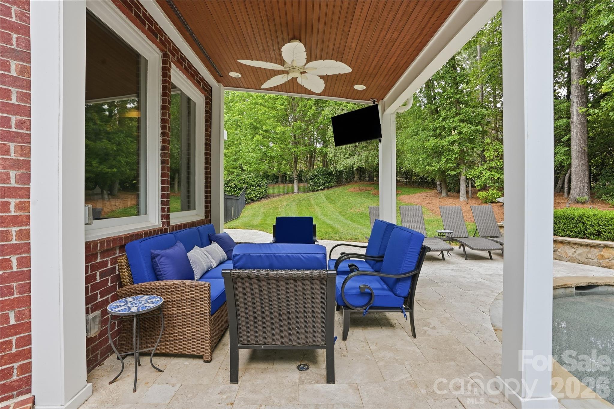 16219 Millsford Court — Charlotte