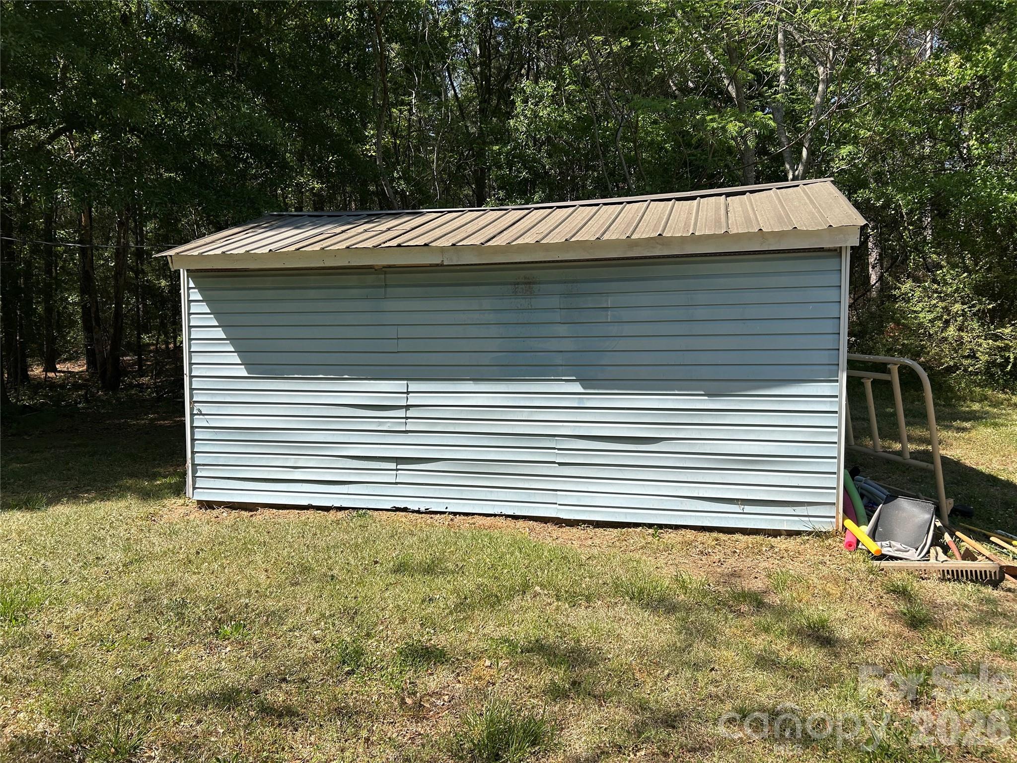 2307 Harris Henrietta Road — Mooresboro