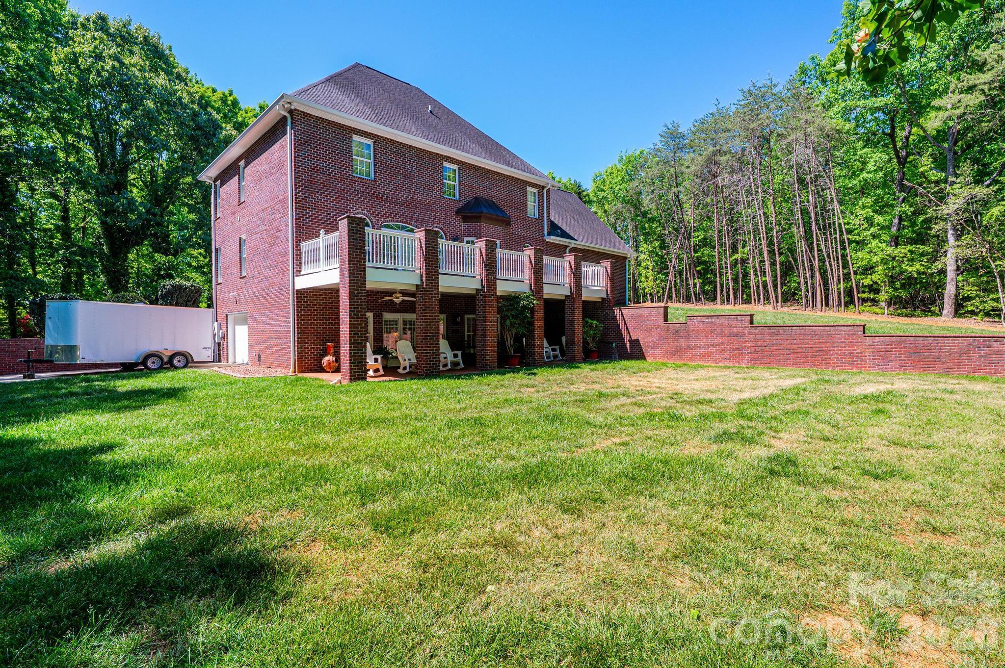 3788 Grace Chapel Road — Granite Falls