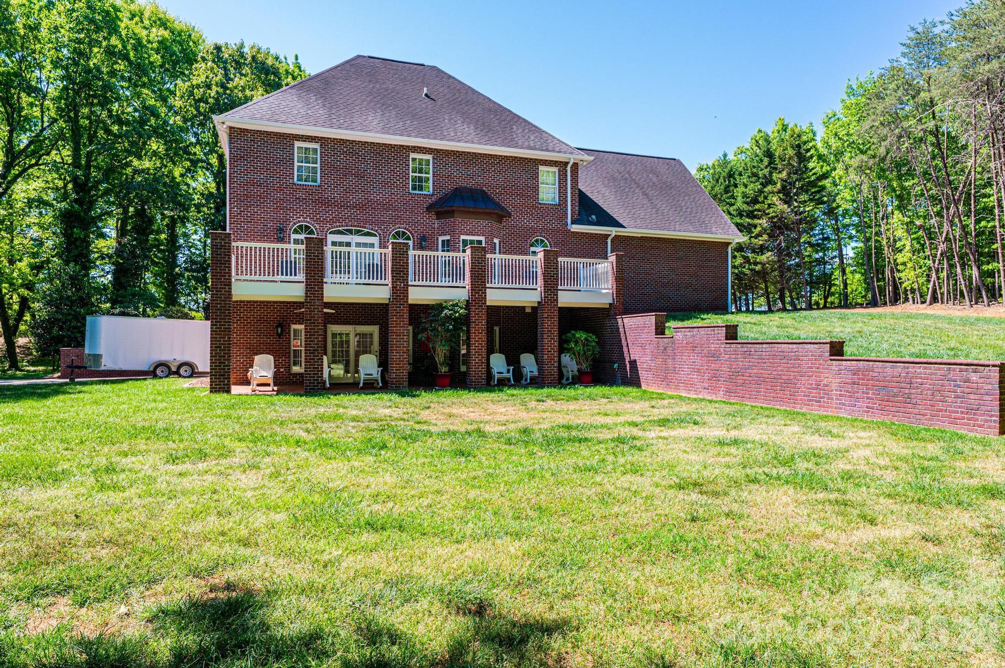 3788 Grace Chapel Road — Granite Falls