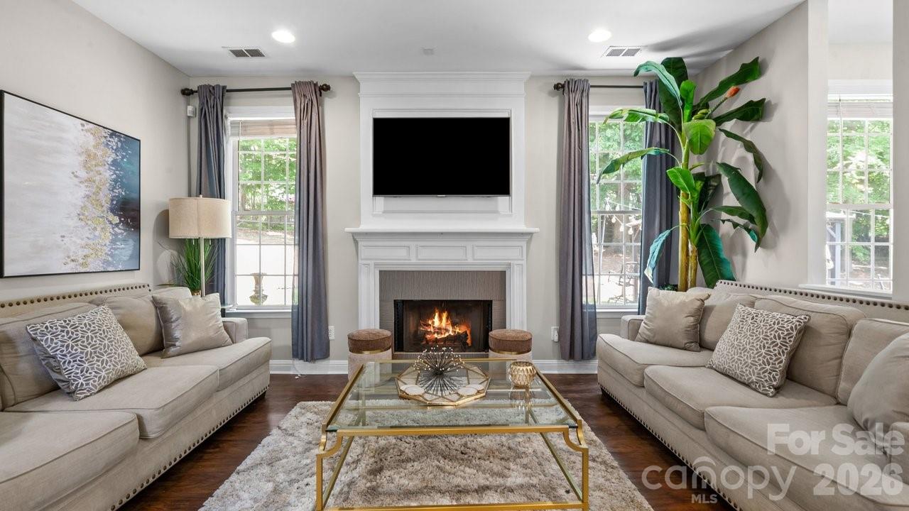 7715 Saddle Trail Lane — Charlotte
