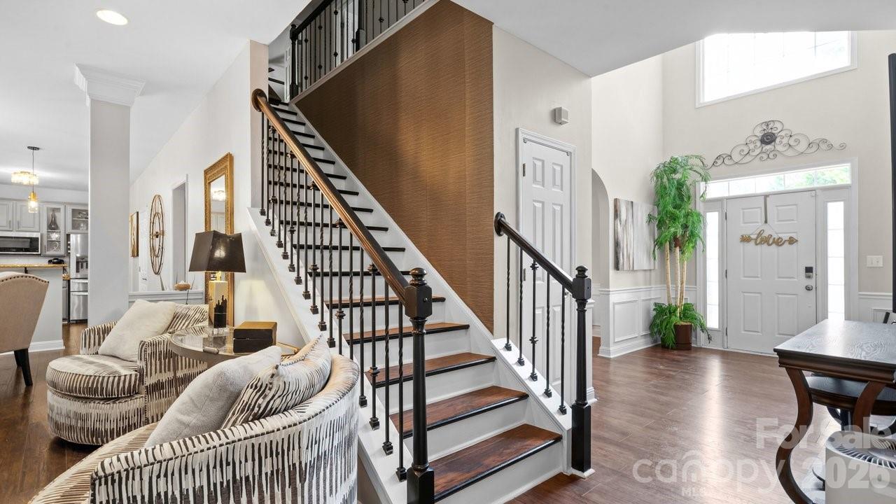 7715 Saddle Trail Lane — Charlotte