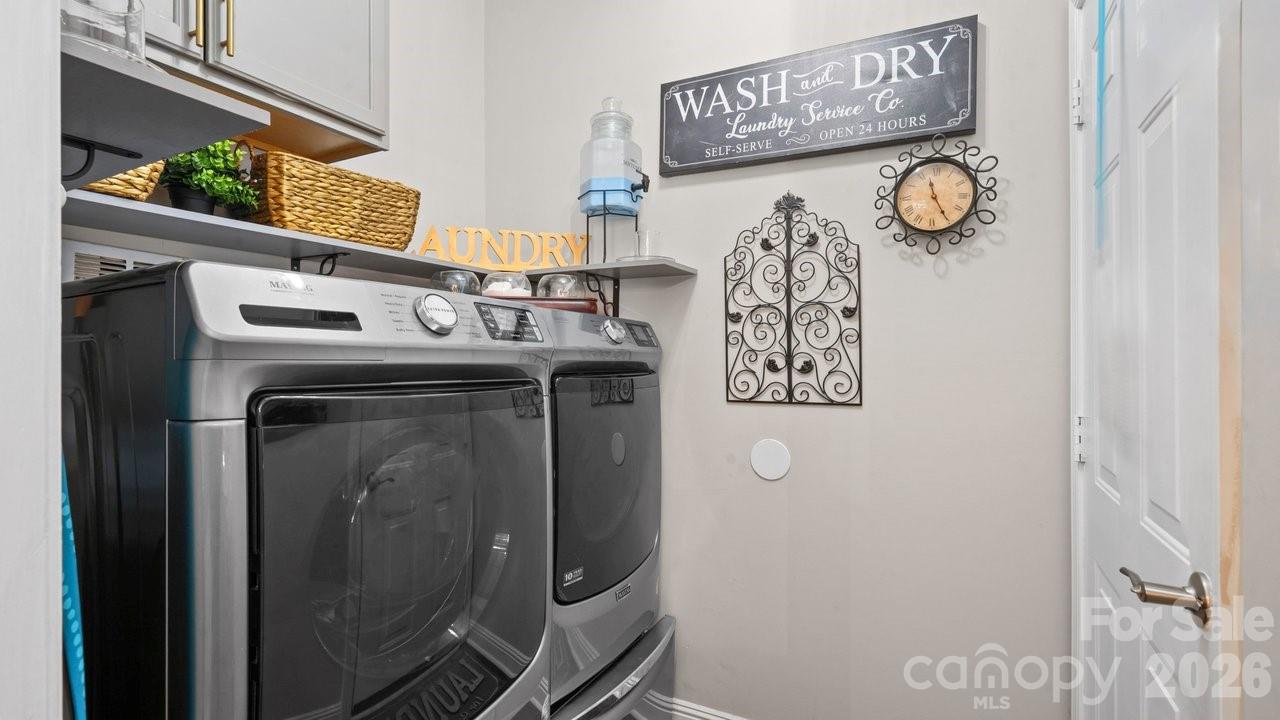 7715 Saddle Trail Lane — Charlotte