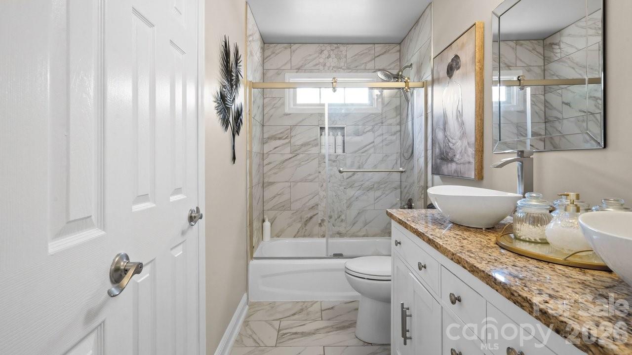 7715 Saddle Trail Lane — Charlotte
