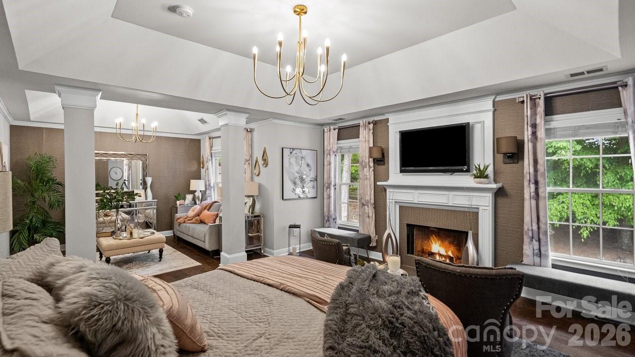 7715 Saddle Trail Lane — Charlotte