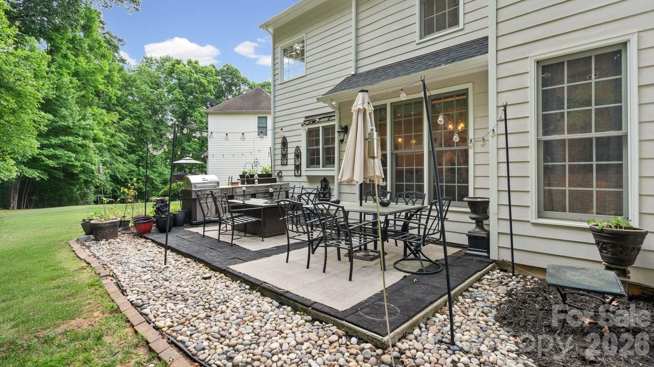 7715 Saddle Trail Lane — Charlotte