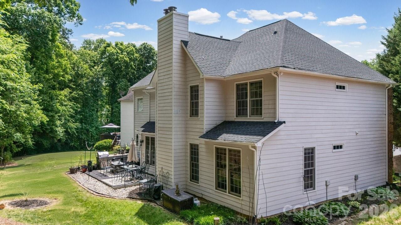 7715 Saddle Trail Lane — Charlotte