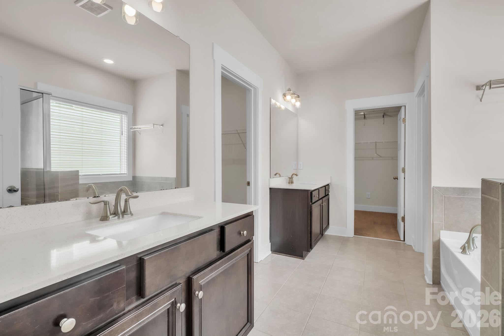 456 Jones Peak Drive — Simpsonville