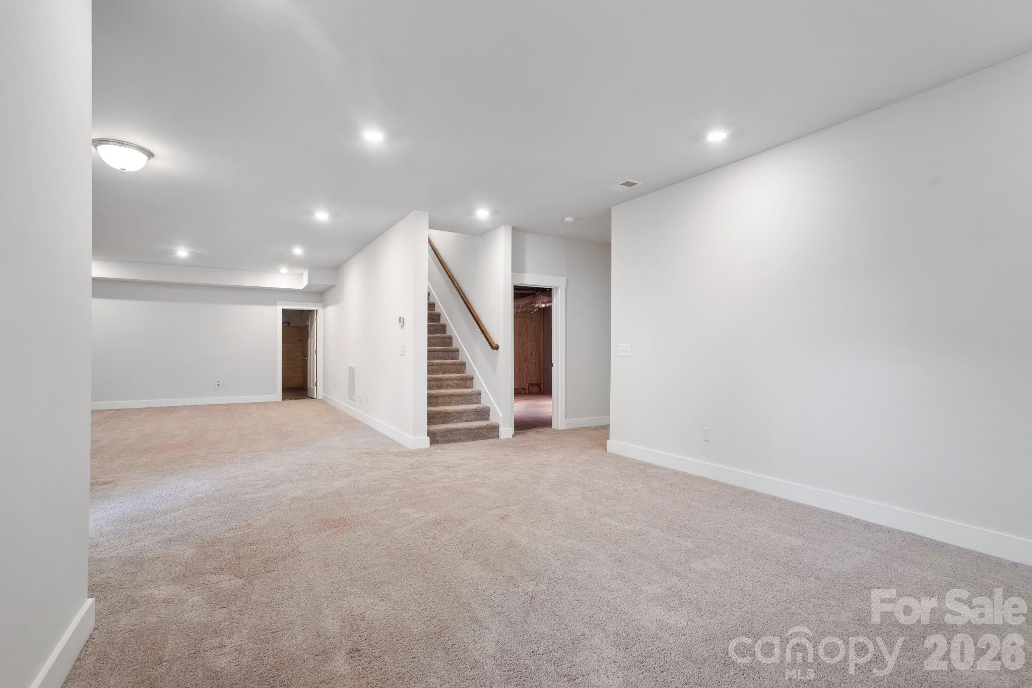 456 Jones Peak Drive — Simpsonville
