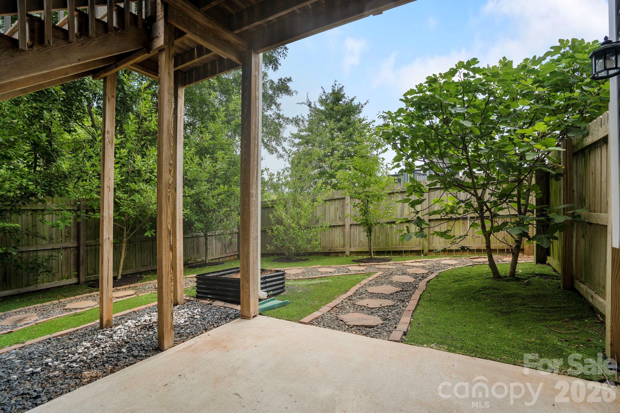 456 Jones Peak Drive — Simpsonville