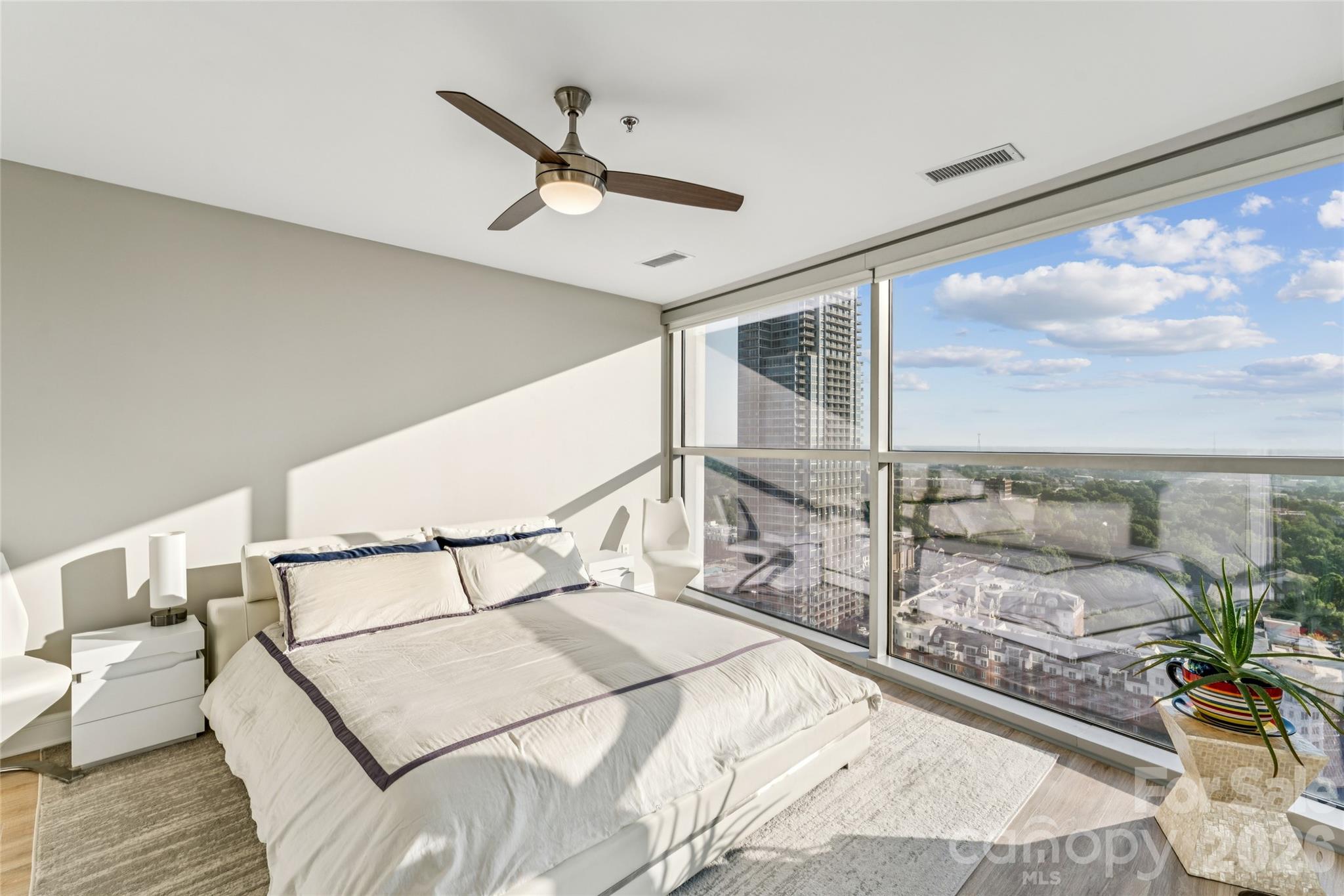 333 W Trade Street #2200 — Charlotte