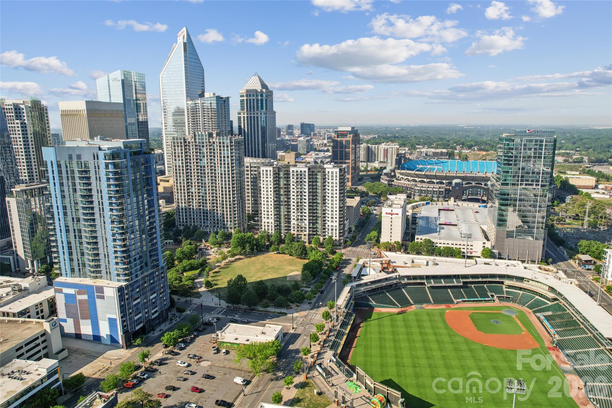 333 W Trade Street #2200 — Charlotte