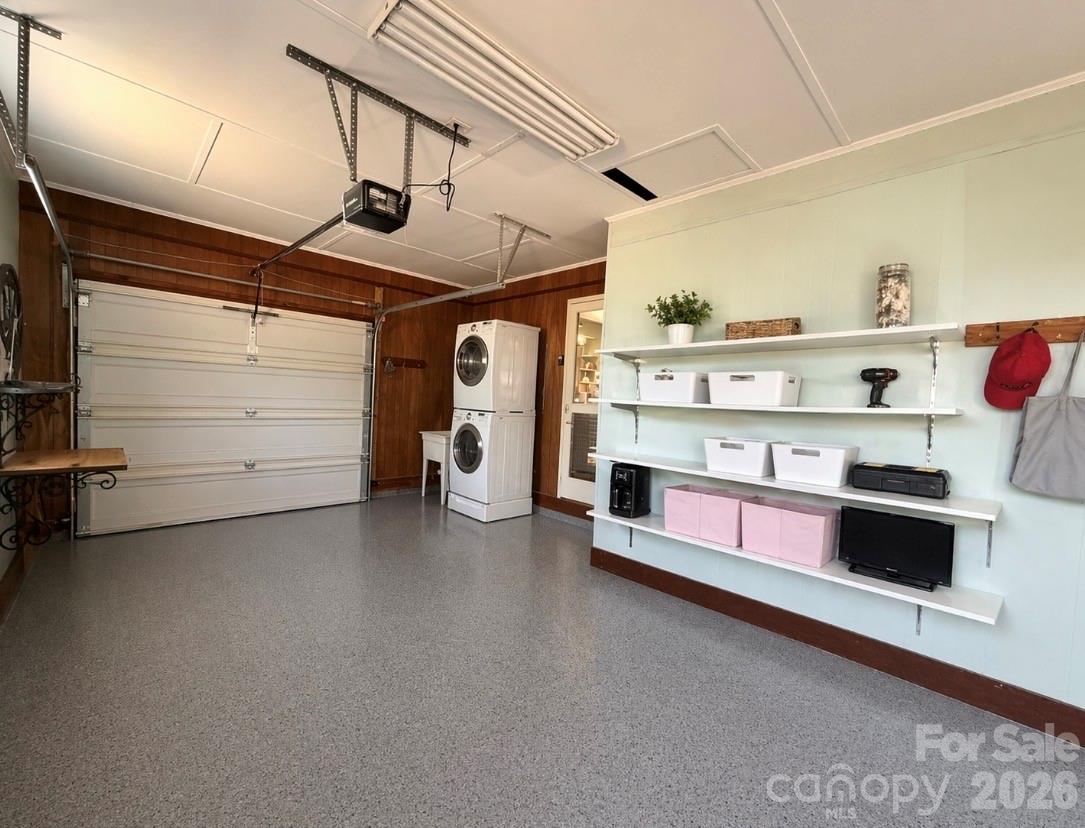 3162/3164/3168 Morganton Boulevard SW — Lenoir