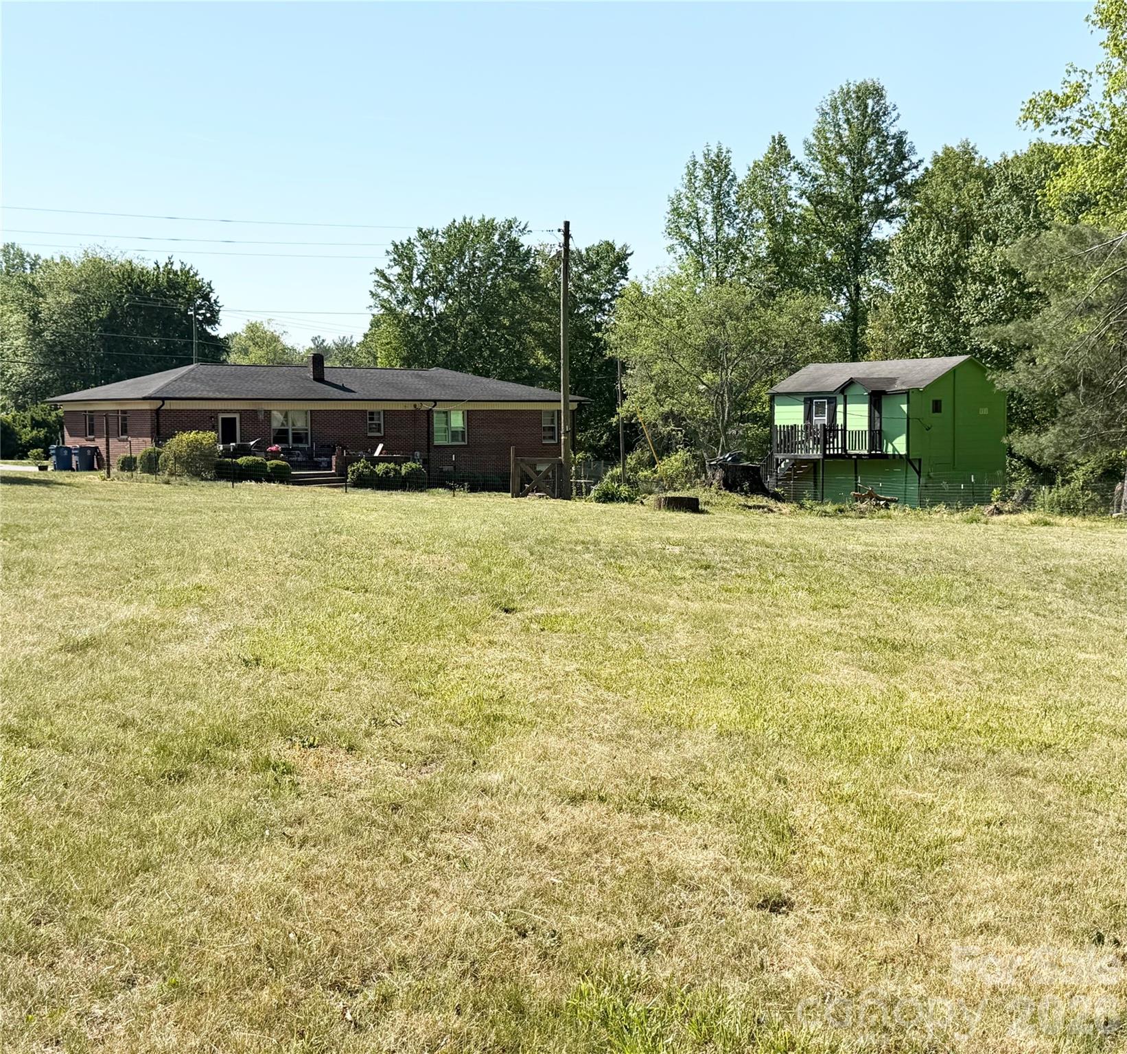 3162/3164/3168 Morganton Boulevard SW — Lenoir