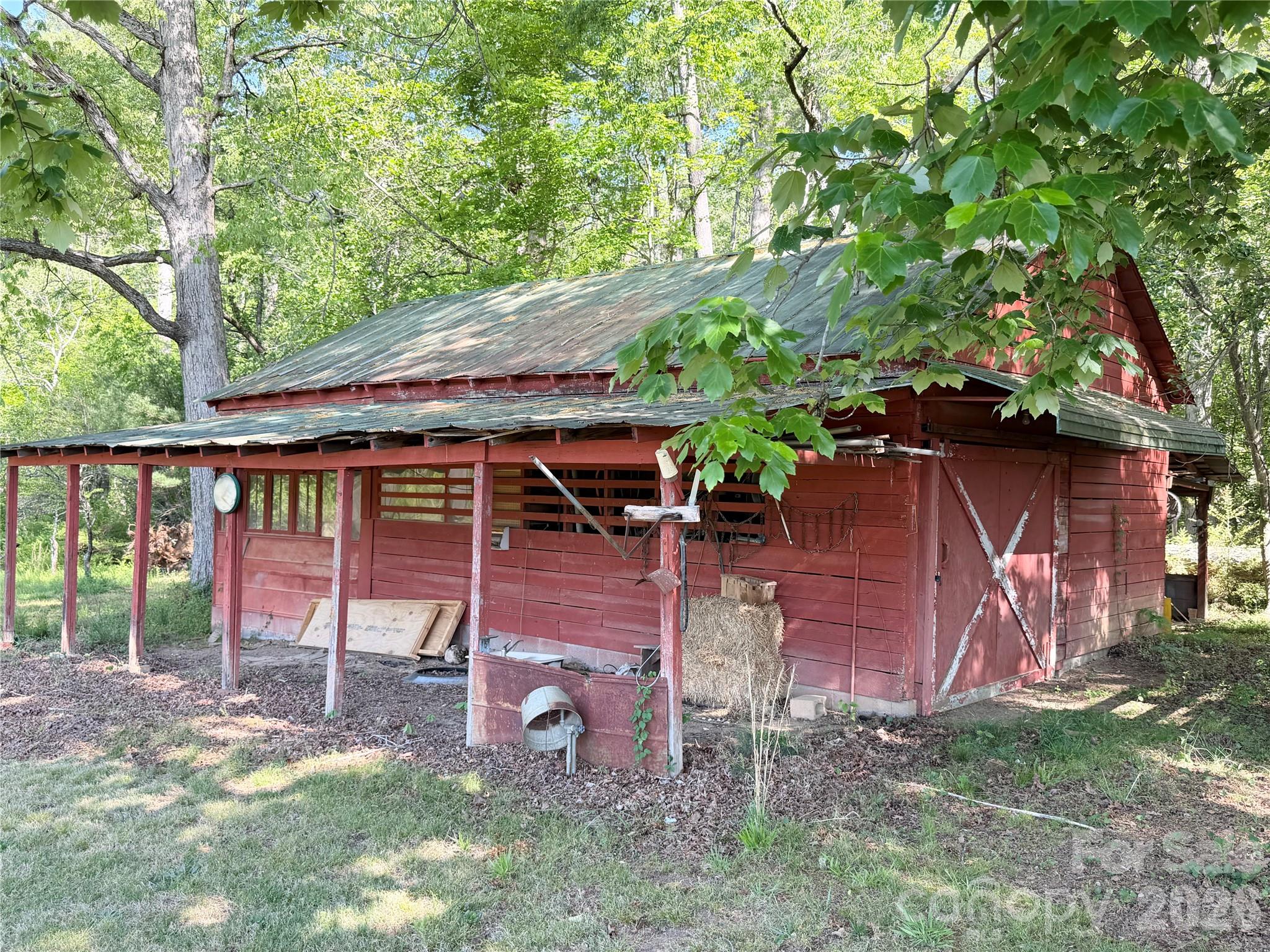 3162/3164/3168 Morganton Boulevard SW — Lenoir