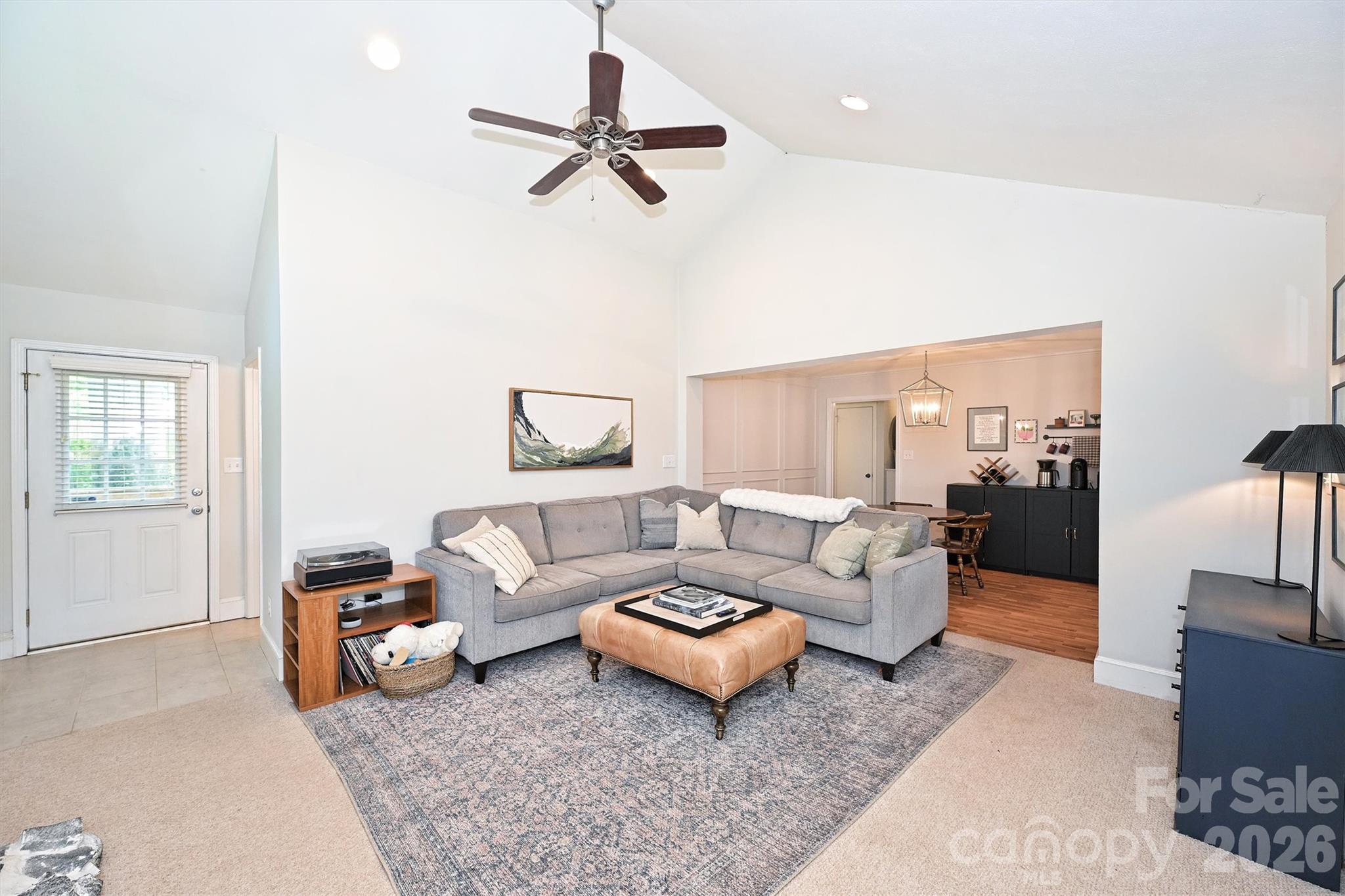 2215 Shadyview Drive — Charlotte