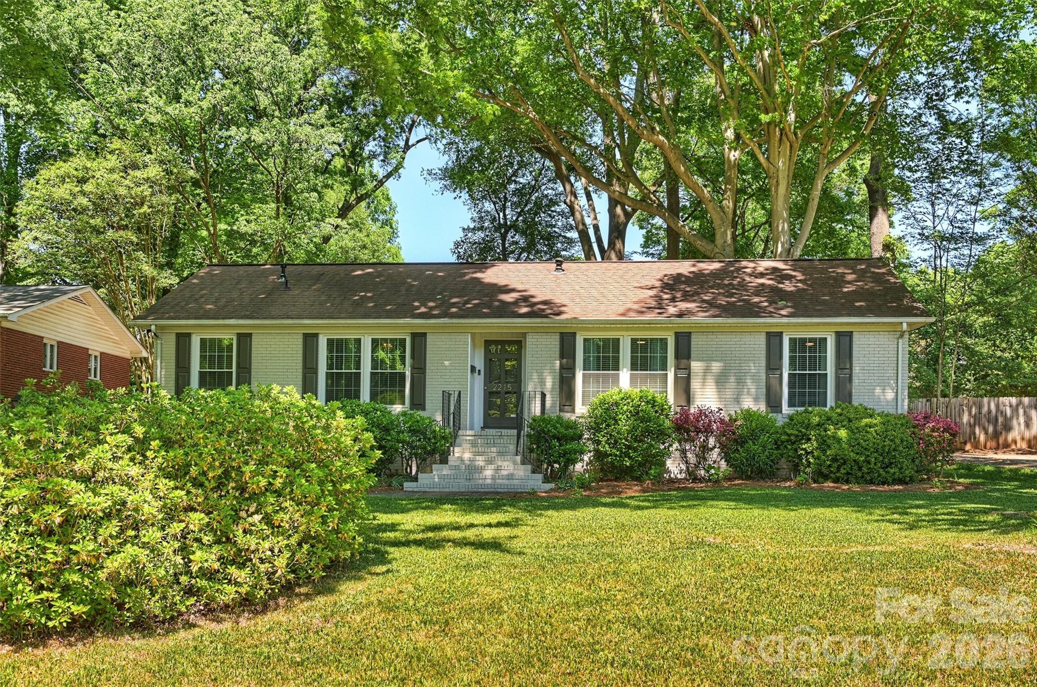 2215 Shadyview Drive — Charlotte