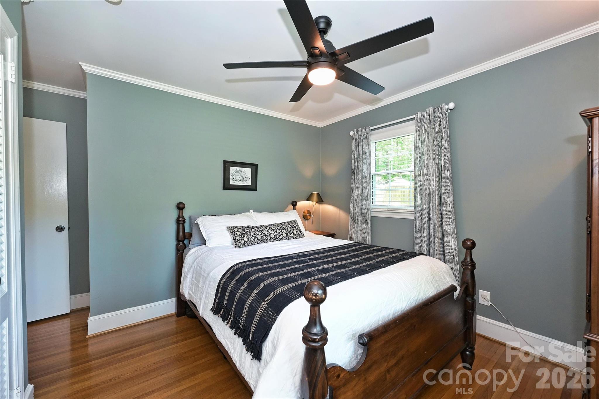 2215 Shadyview Drive — Charlotte
