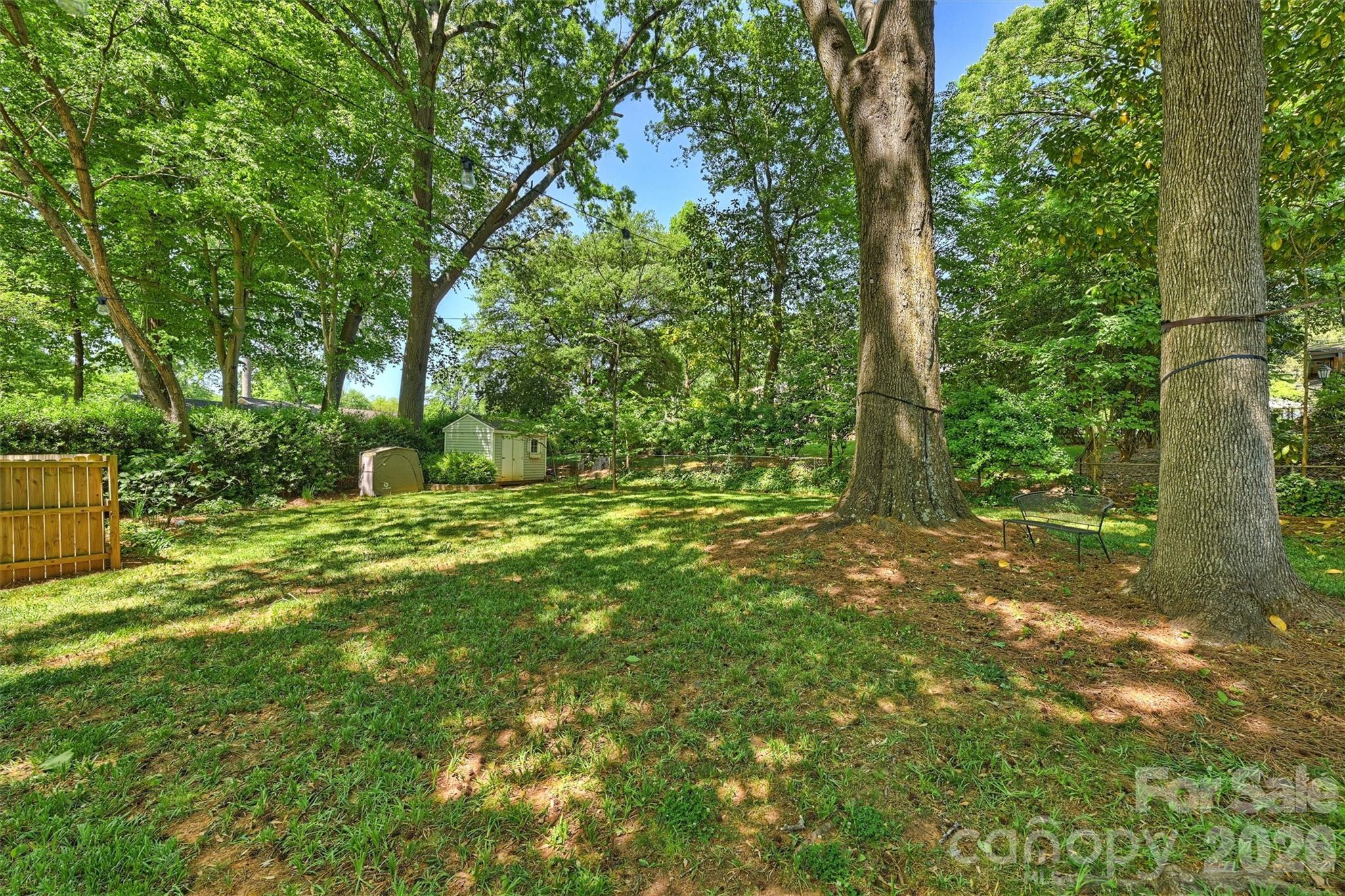 2215 Shadyview Drive — Charlotte