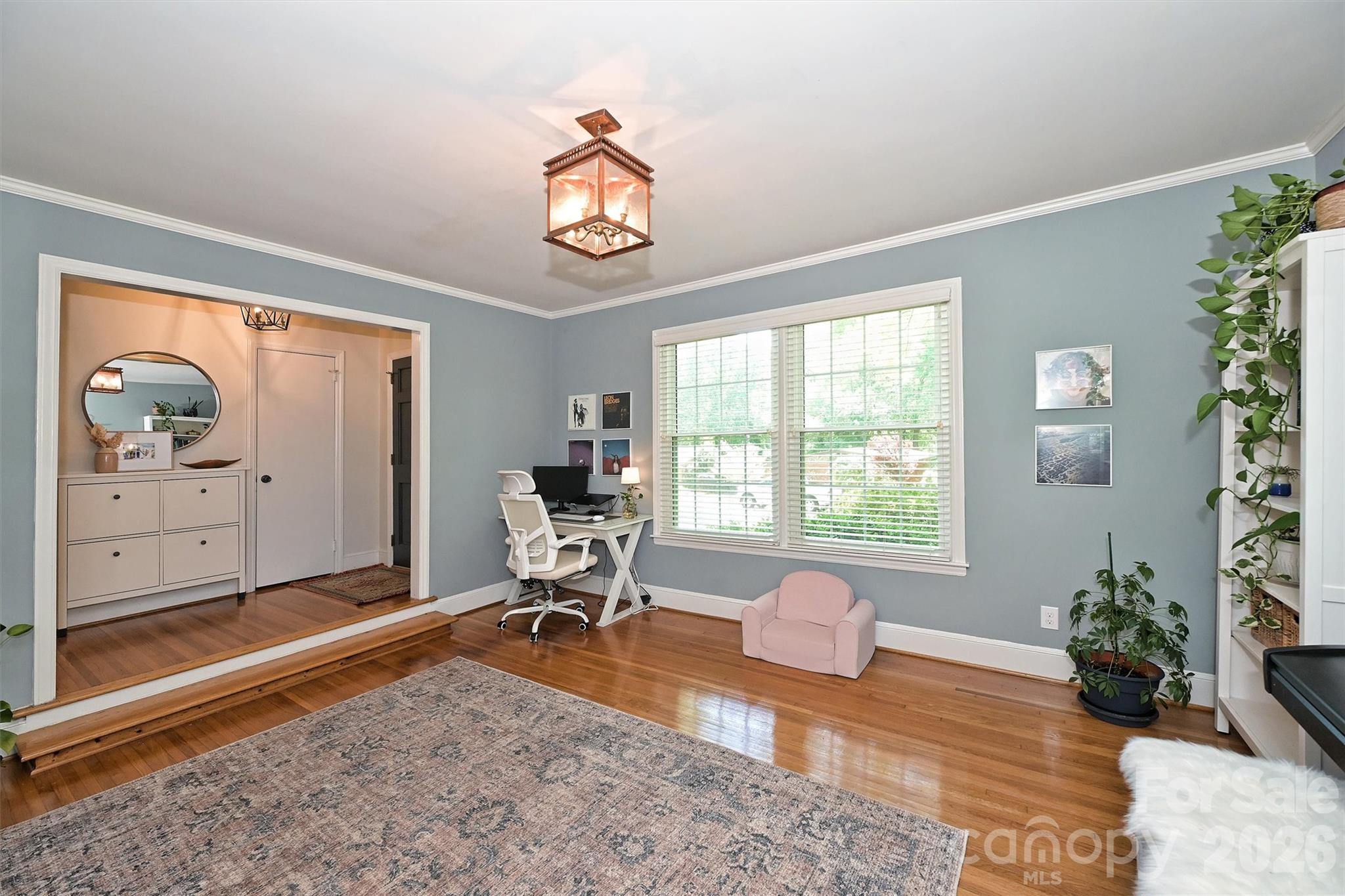 2215 Shadyview Drive — Charlotte