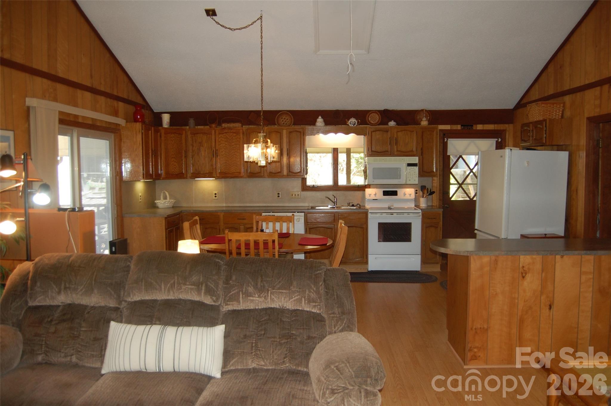 61 Dew Drop Loop — Newland