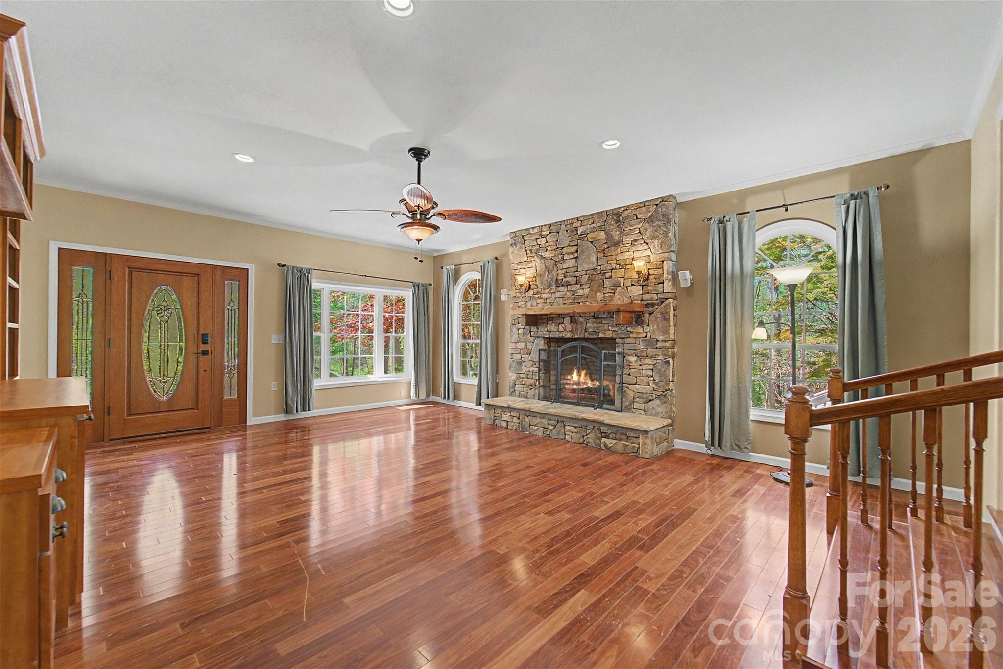 605 Toy Cove Road — Sylva