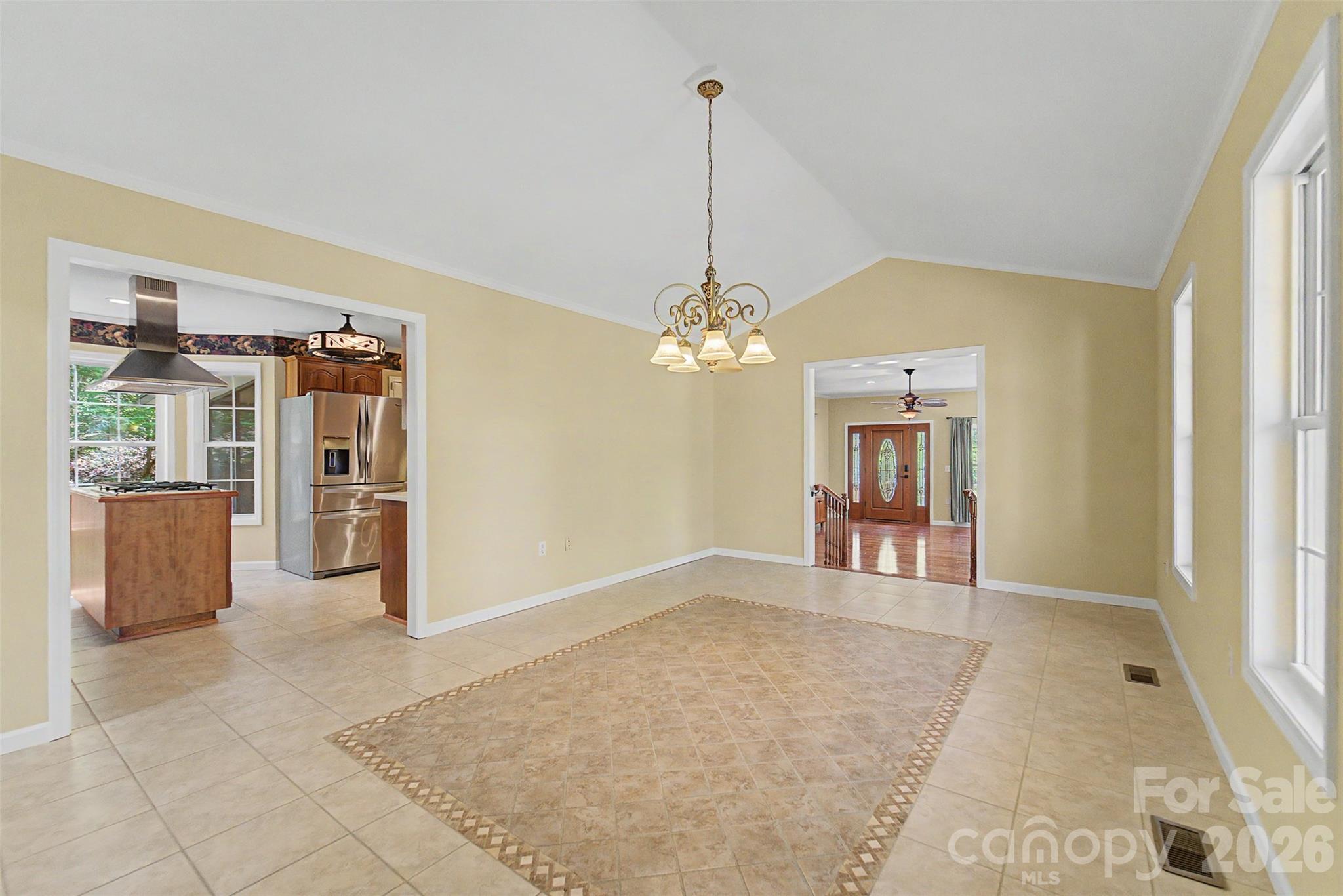 605 Toy Cove Road — Sylva