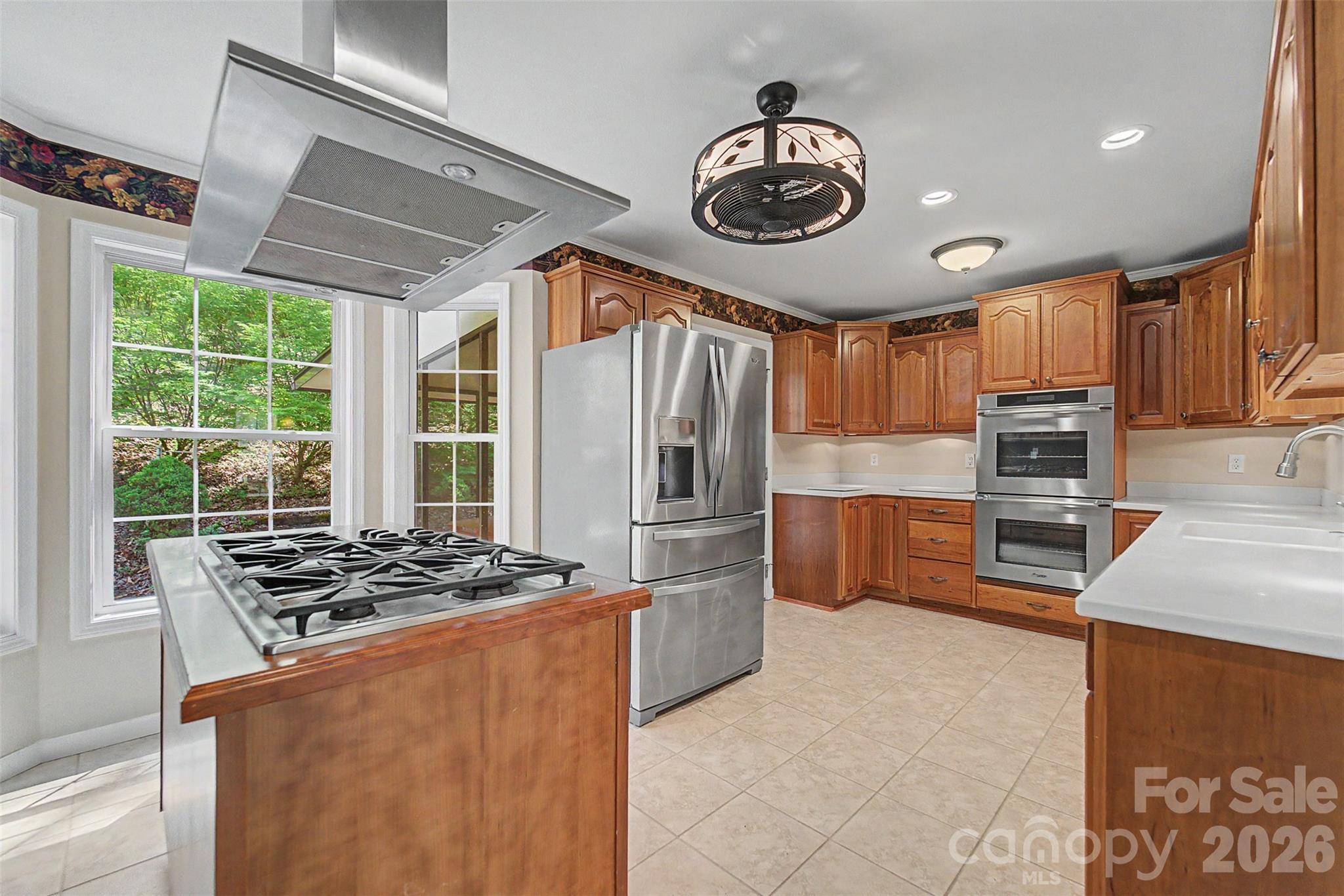605 Toy Cove Road — Sylva