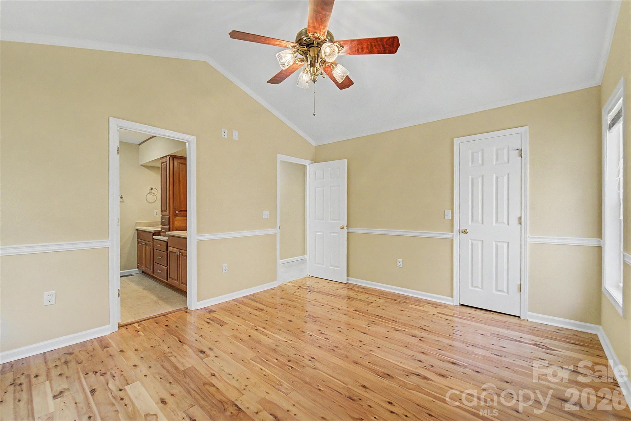 605 Toy Cove Road — Sylva