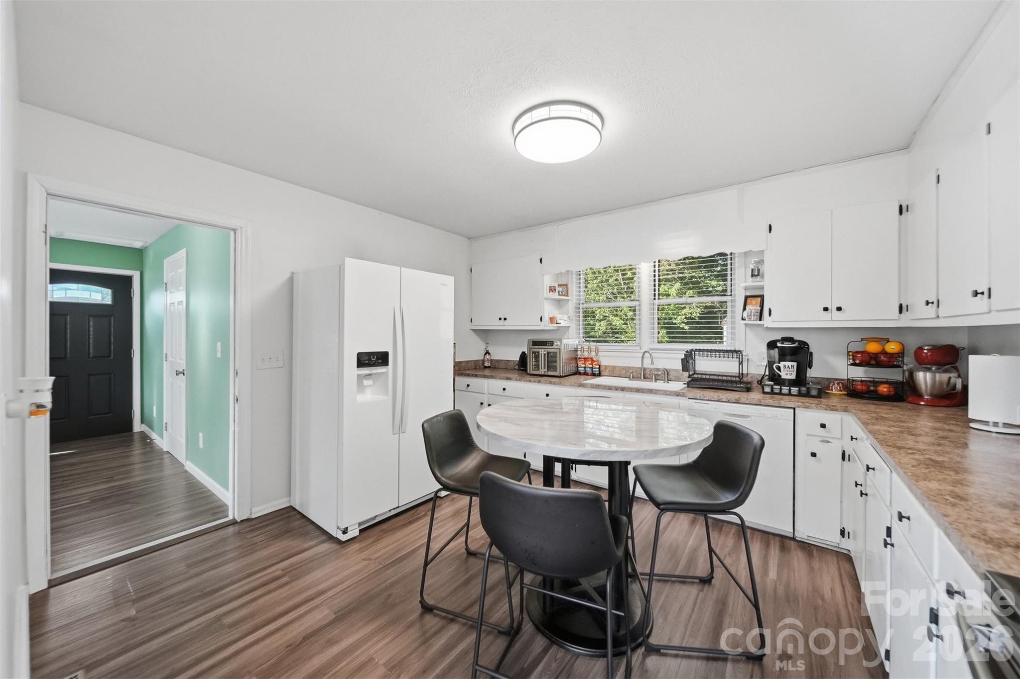1745 26th Street NE — Hickory