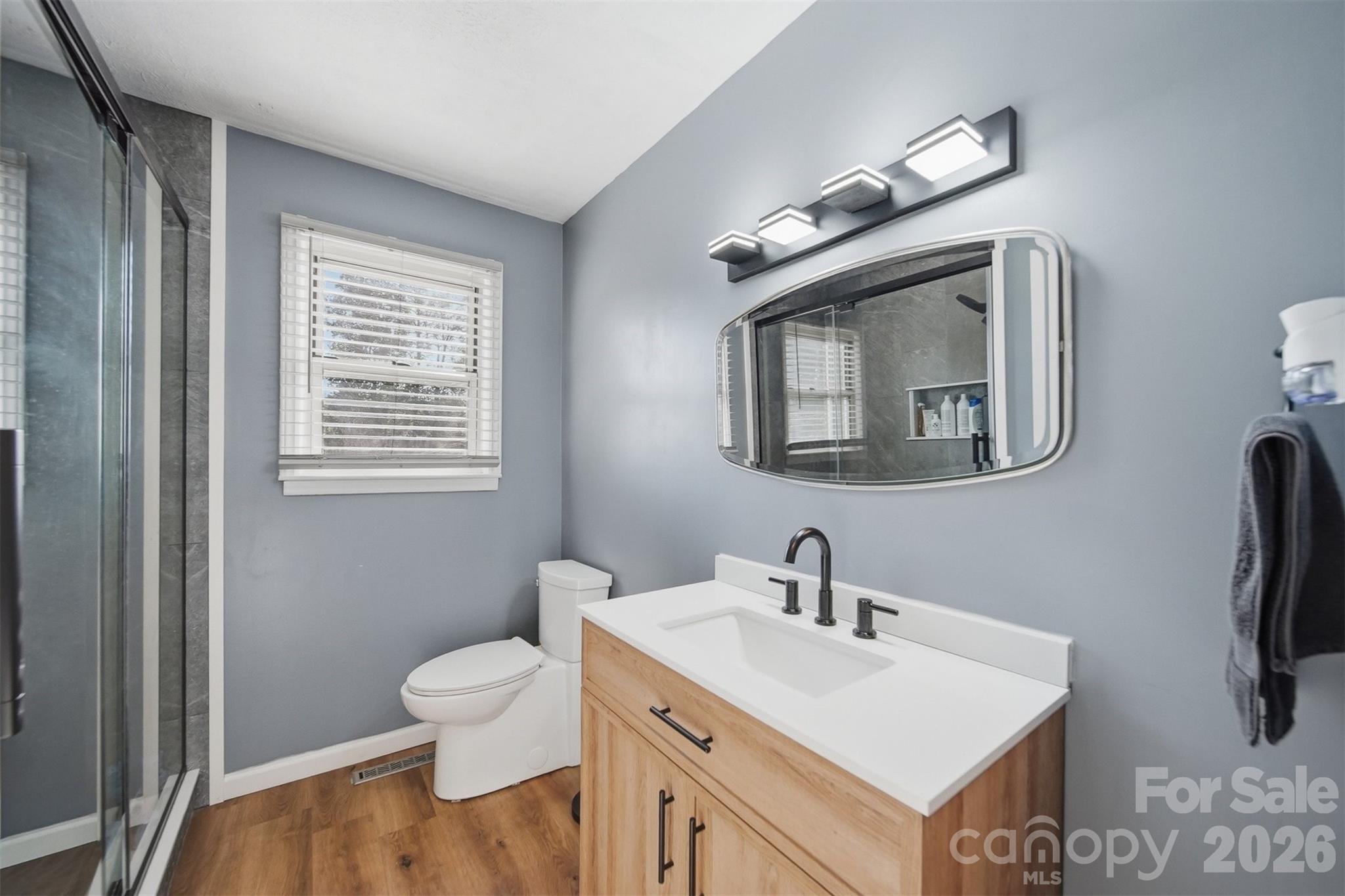 1745 26th Street NE — Hickory