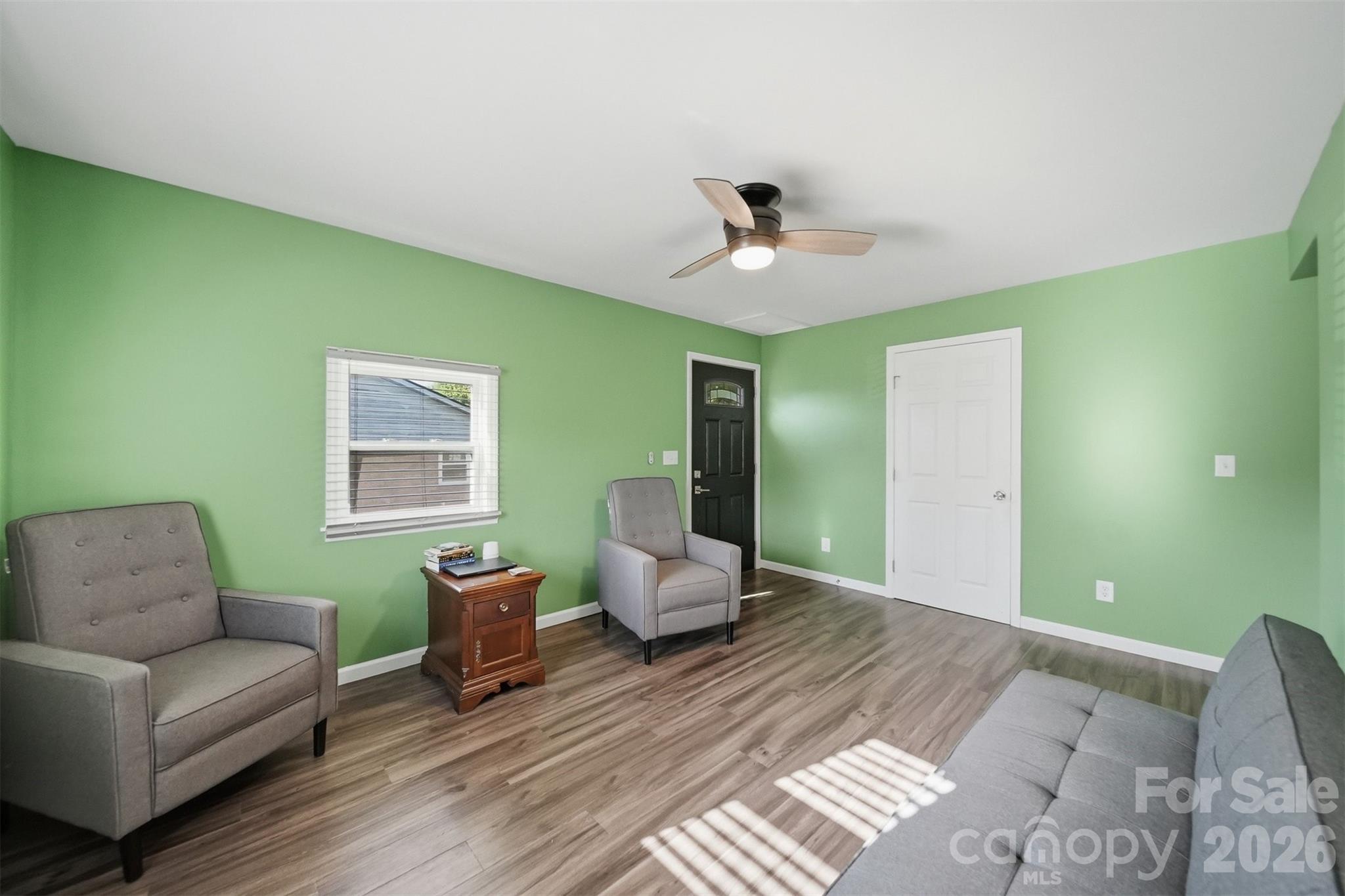 1745 26th Street NE — Hickory