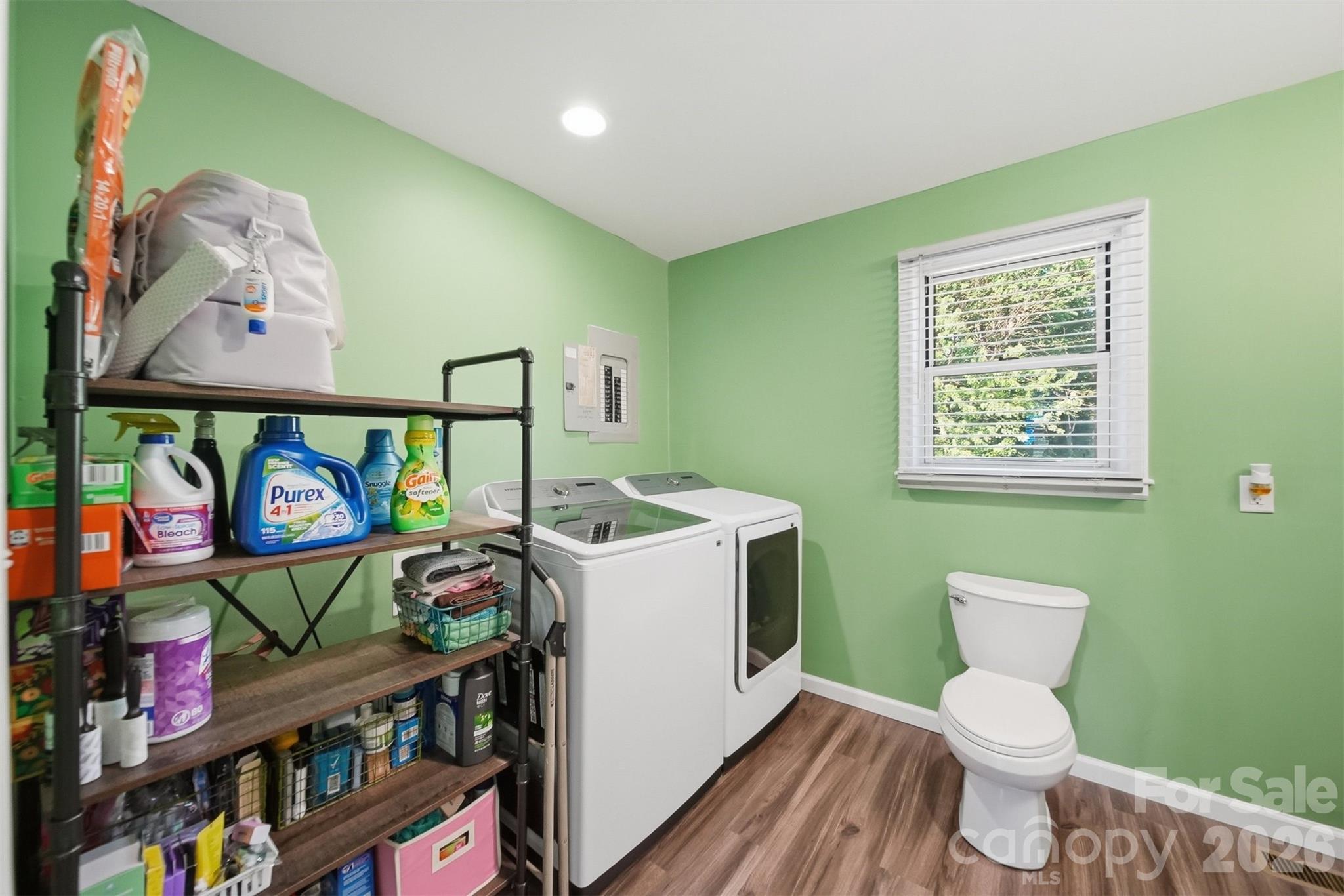 1745 26th Street NE — Hickory