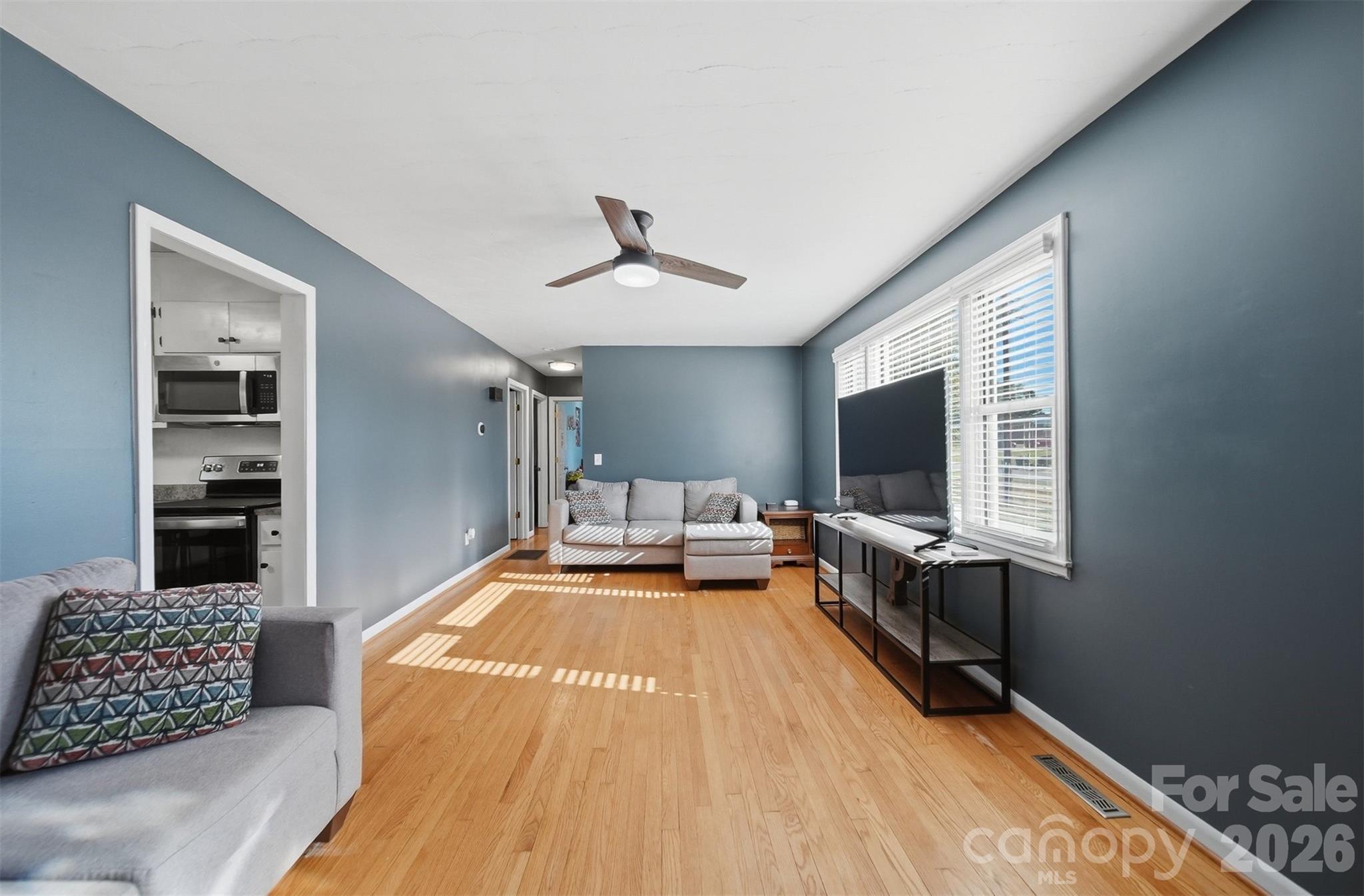 1745 26th Street NE — Hickory