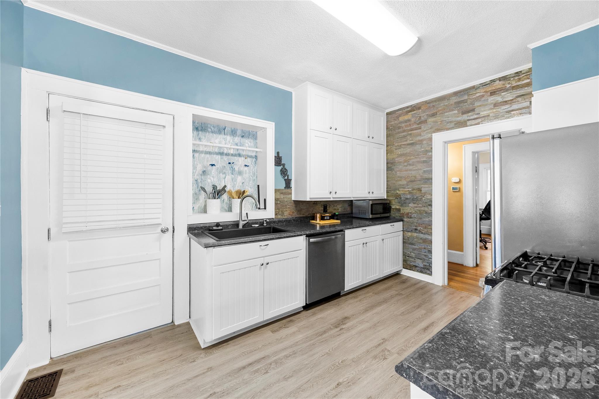 2030 South Point Road — Belmont