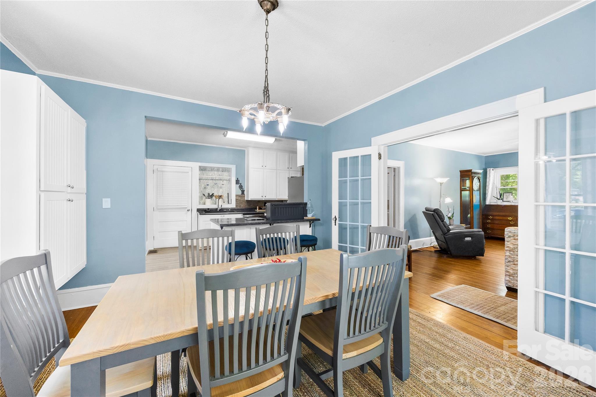 2030 South Point Road — Belmont