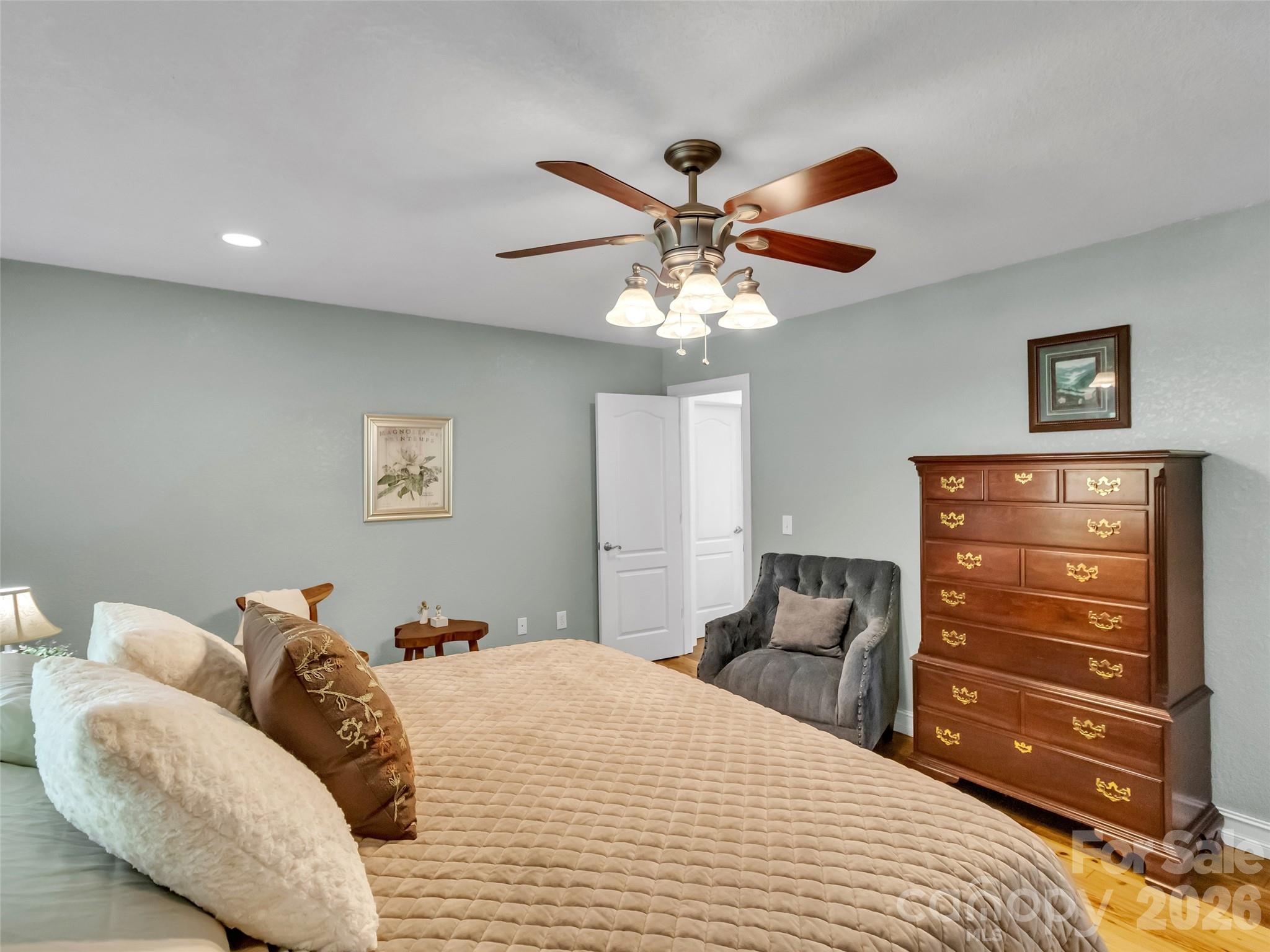 129 Hooper Haven Drive — Waynesville