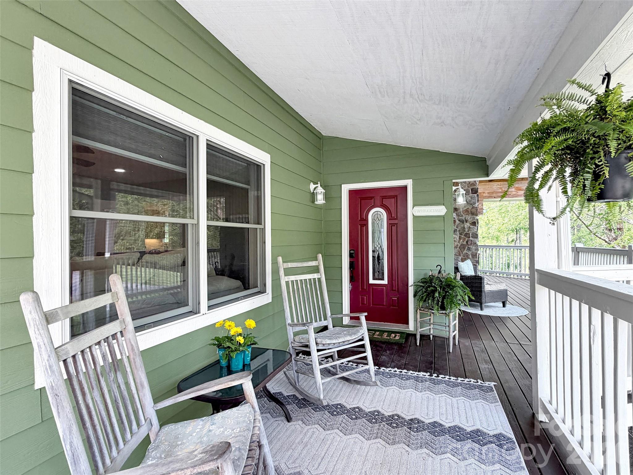 129 Hooper Haven Drive — Waynesville