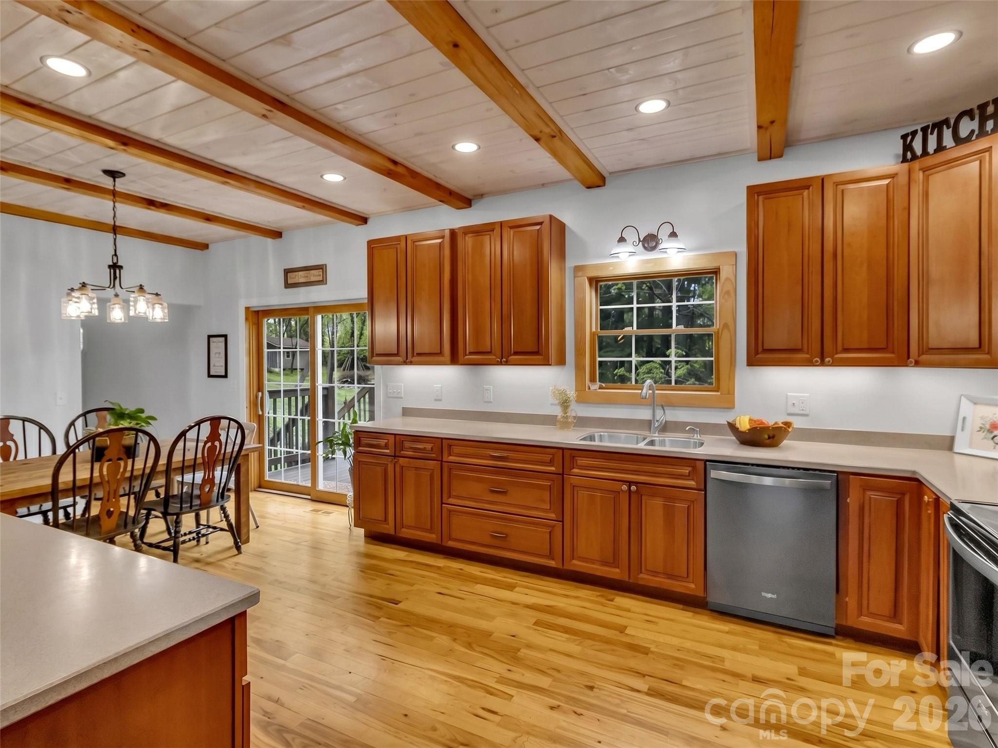 129 Hooper Haven Drive — Waynesville