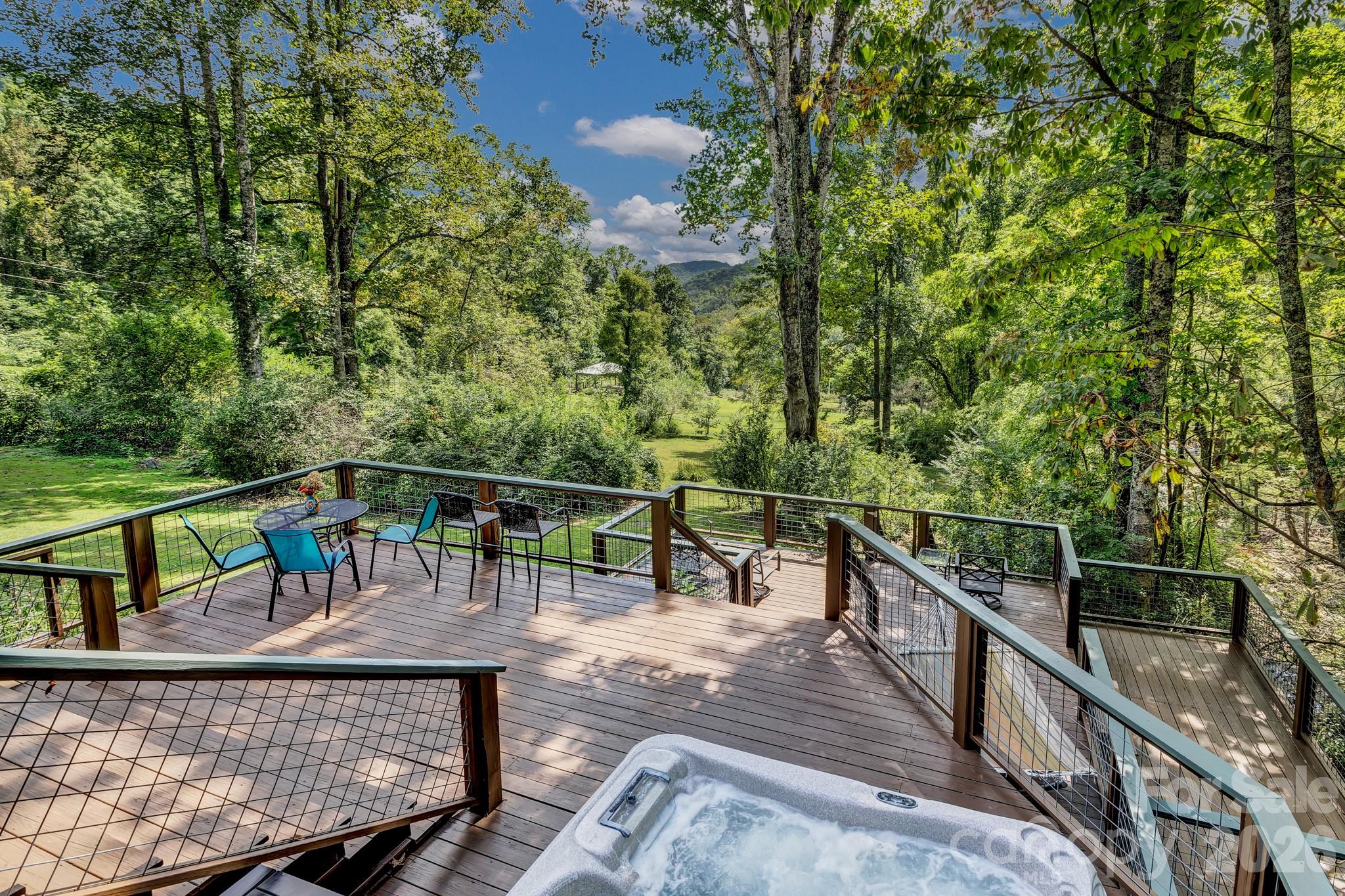 3851 Gerton Highway — Gerton