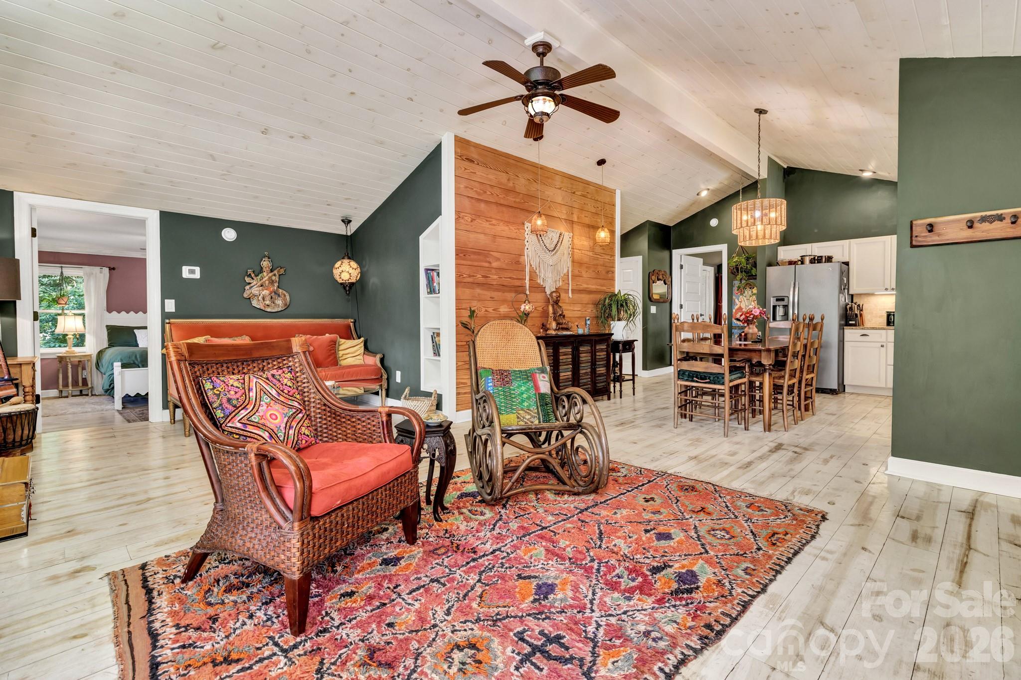 3851 Gerton Highway — Gerton