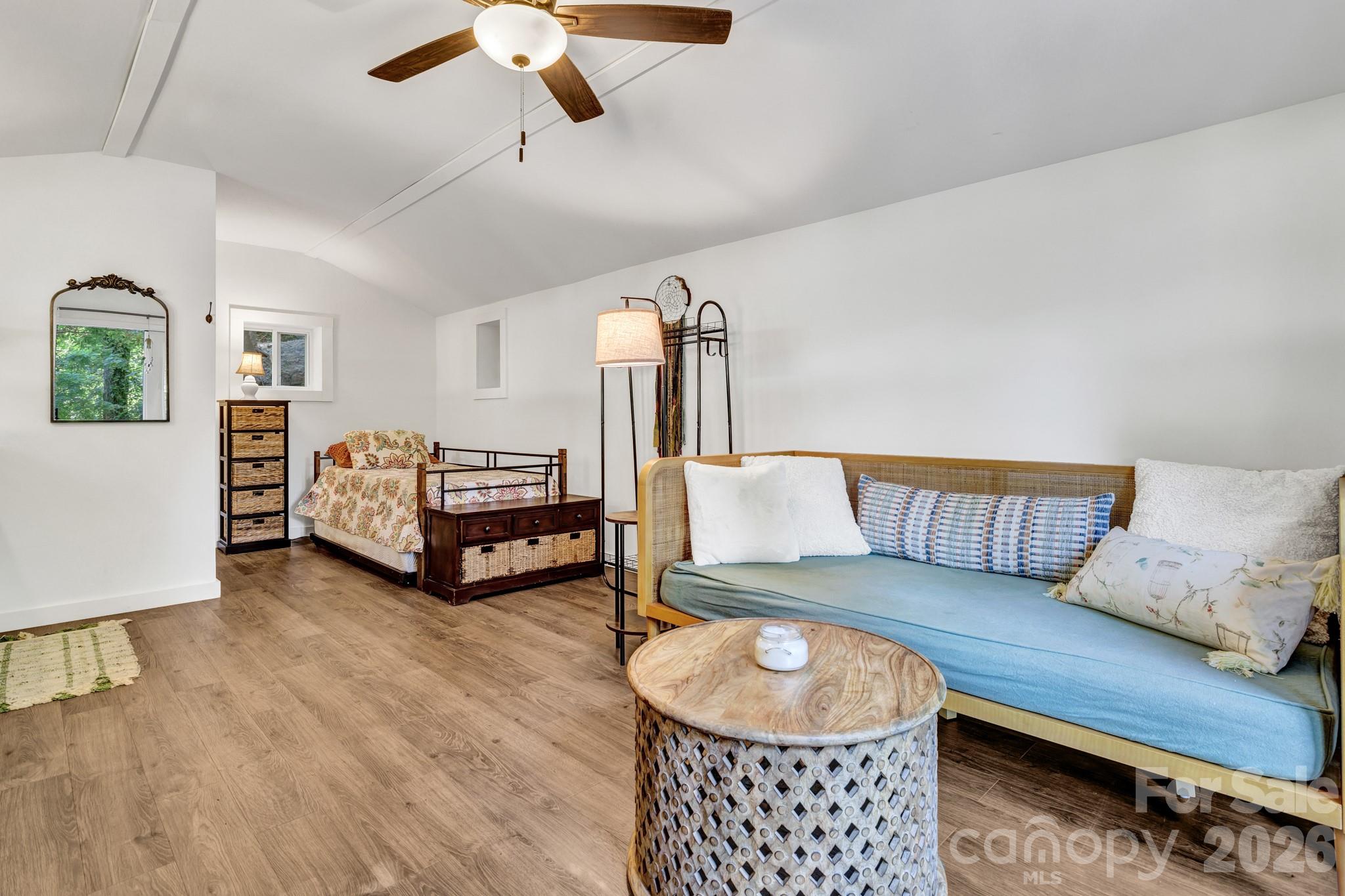 3851 Gerton Highway — Gerton