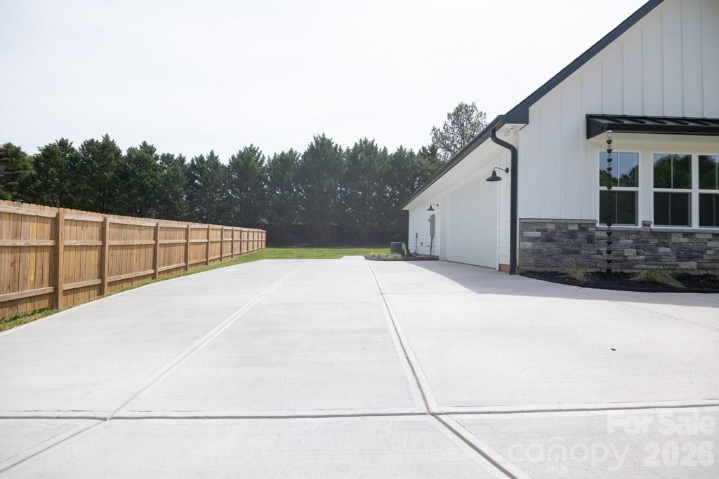 520 Allen Way — Indian Trail