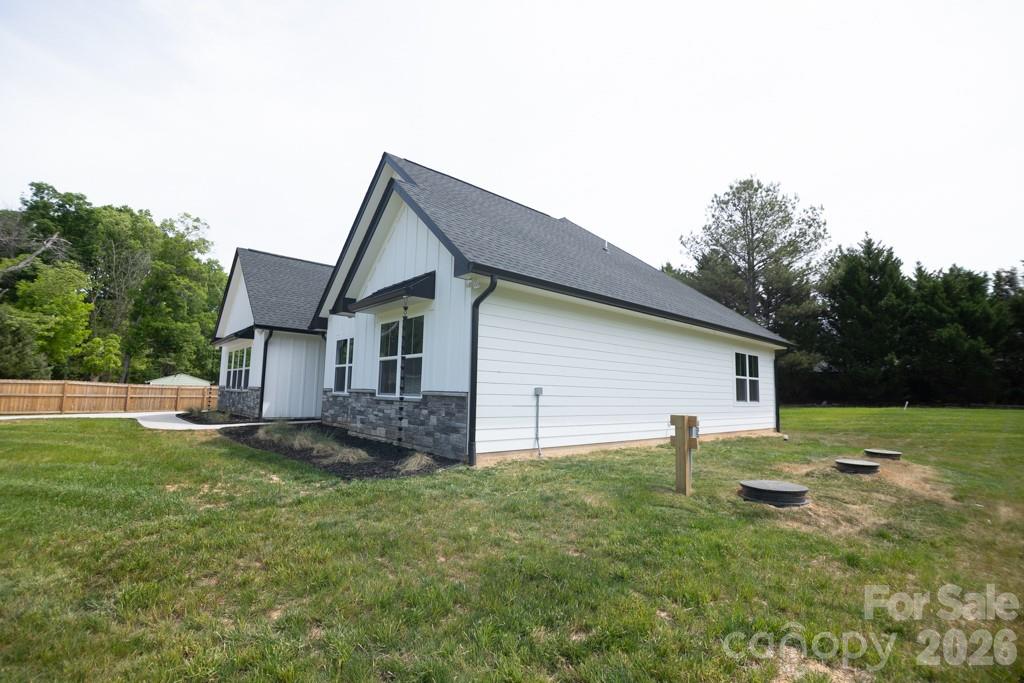 520 Allen Way — Indian Trail