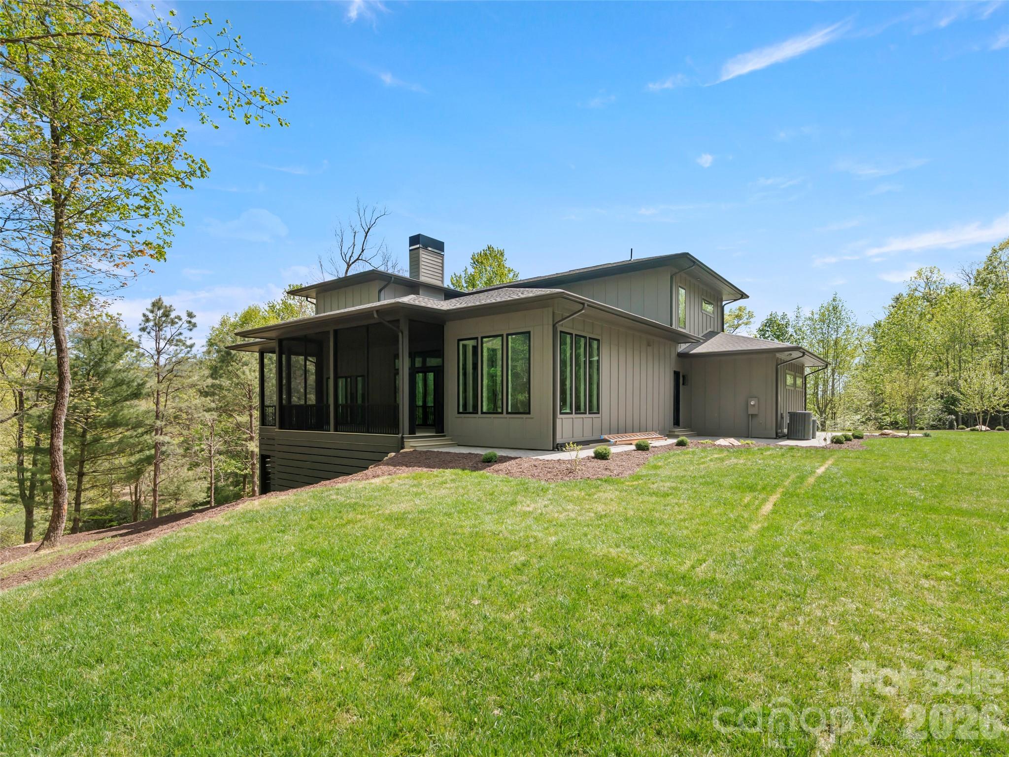 163 Stonefly Drive — Horse Shoe