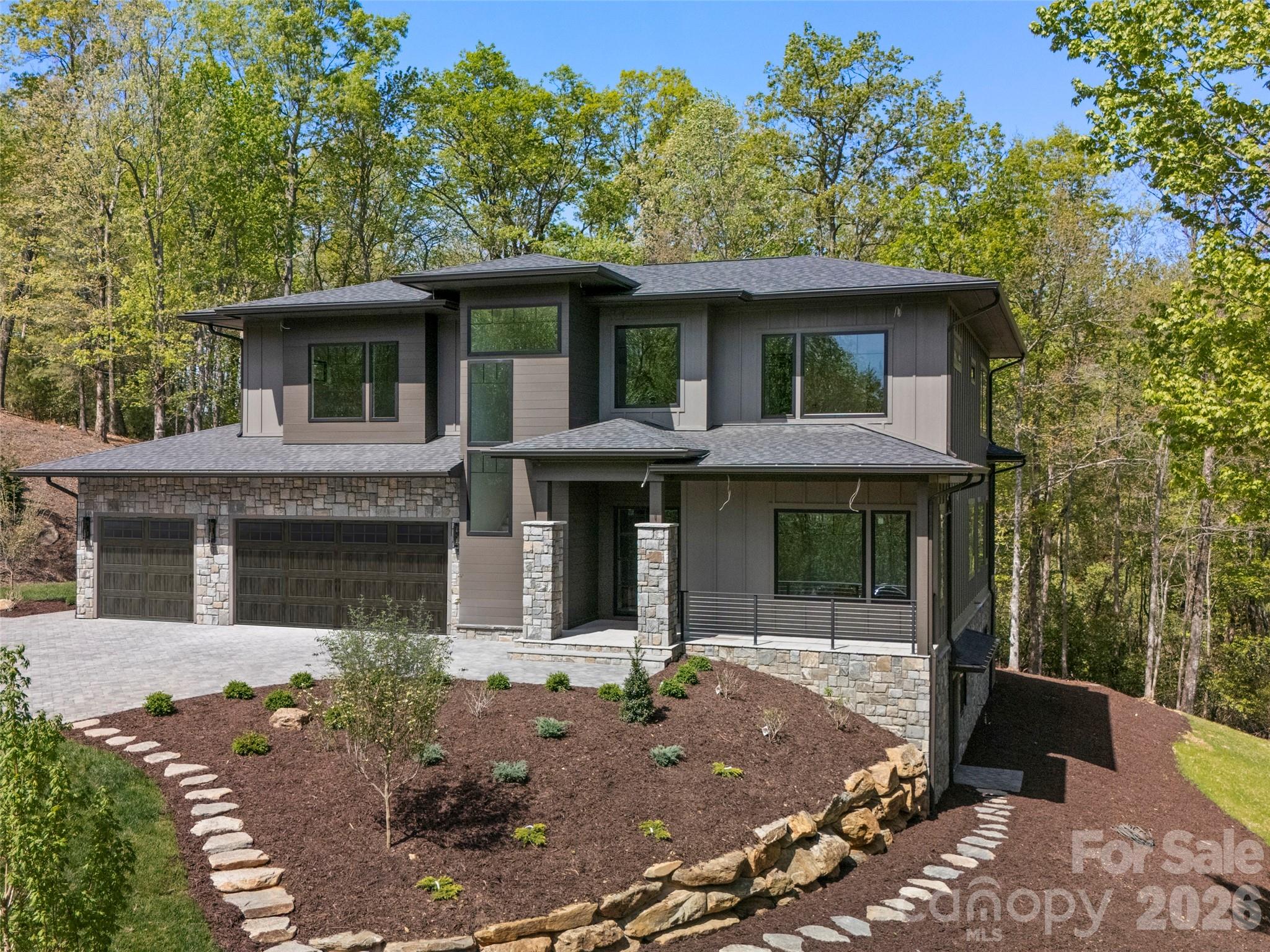 163 Stonefly Drive — Horse Shoe