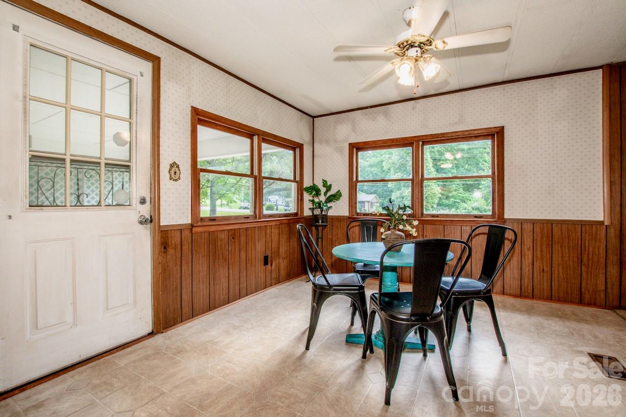 431 Cooper Farm Road — Statesville