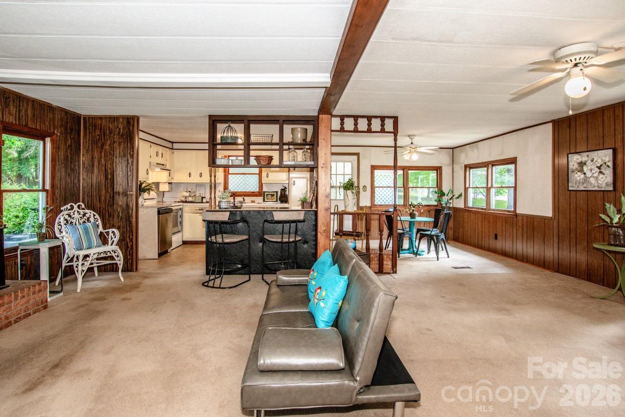 431 Cooper Farm Road — Statesville